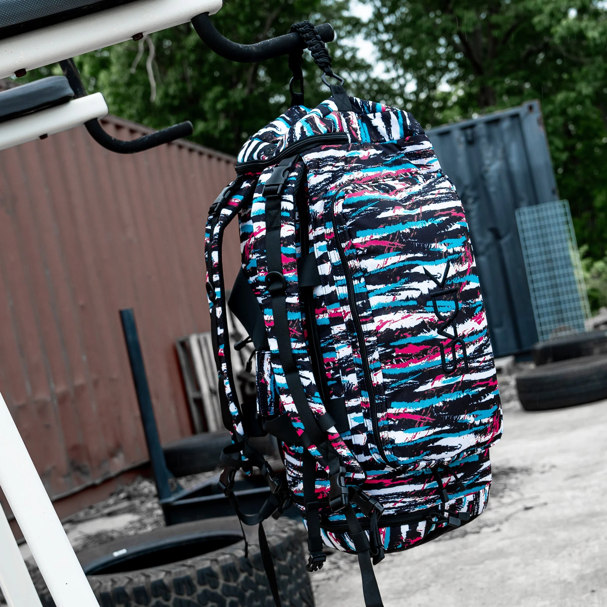 50L Sack™ Duffle Hybrid Double Carry Bag - Image 31
