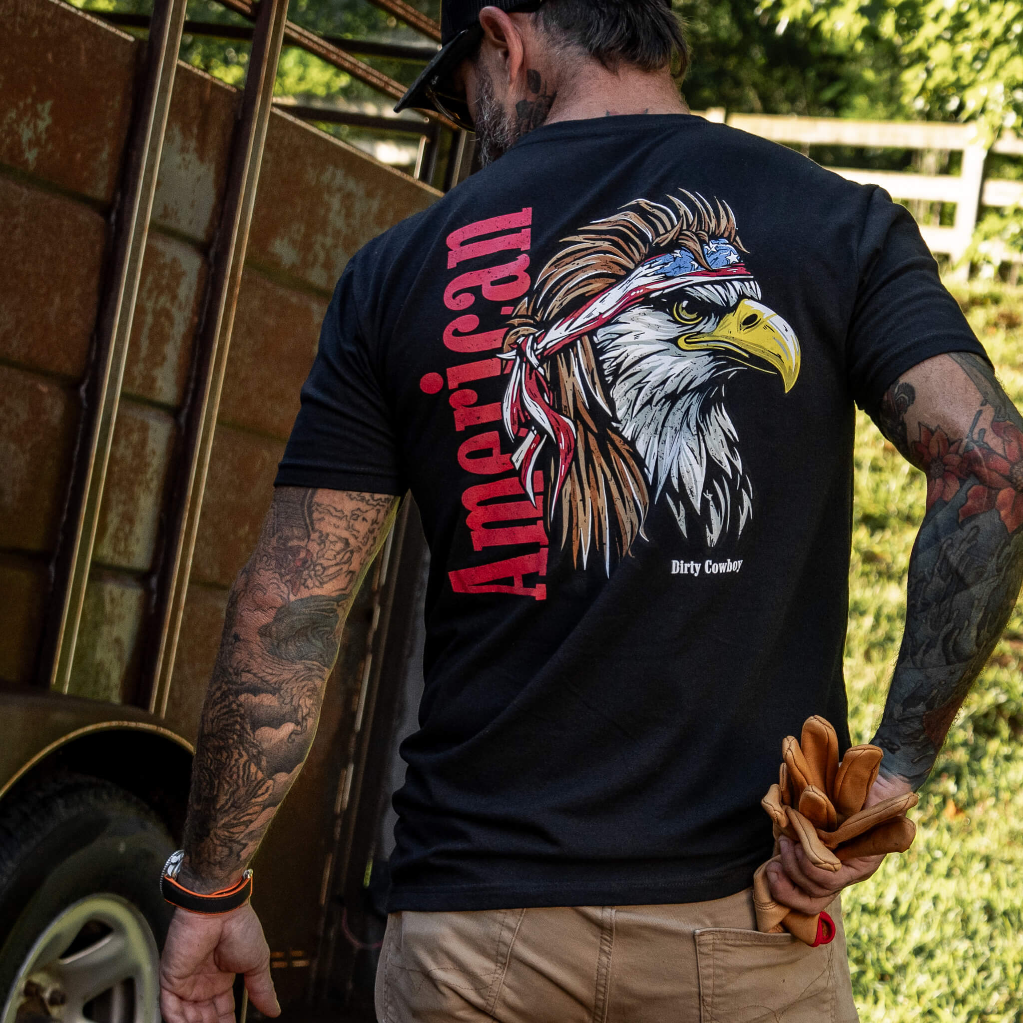 American Eagle Patriotic Men's T-Shirt - Image 8