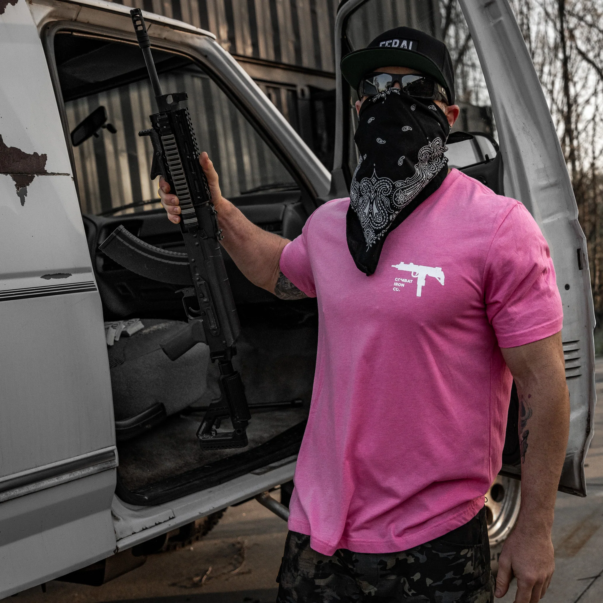 Armed. Ugly. & Broke. Men's T-Shirt - Image 10
