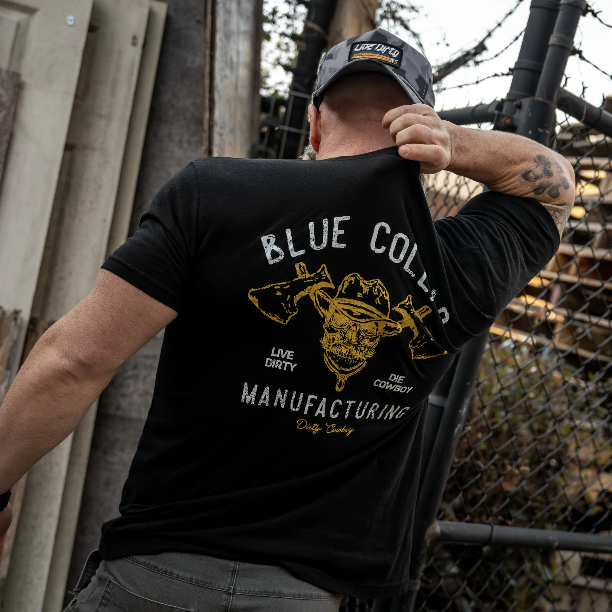 Blue Collar Hatchet Men's T-Shirt - Image 14