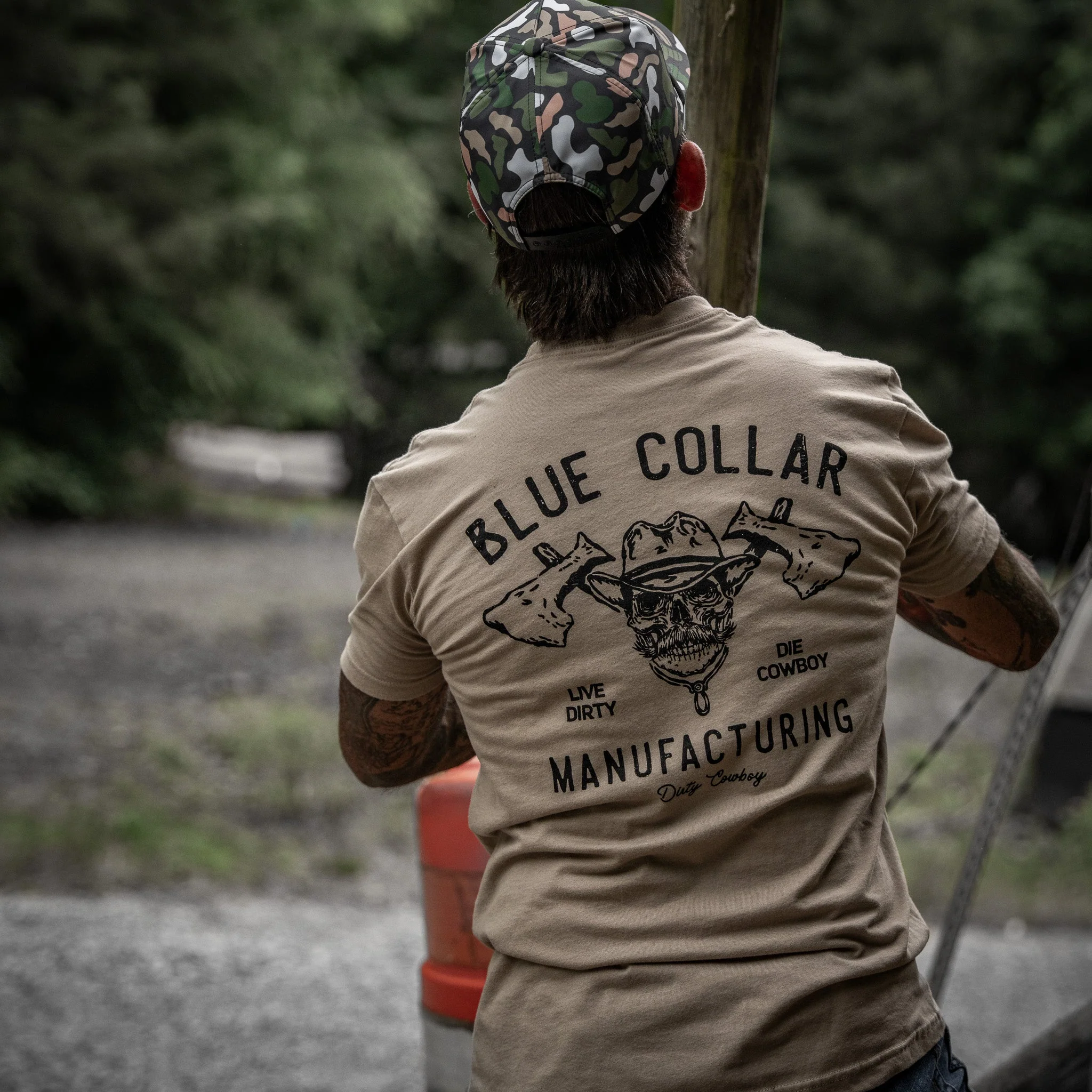 Blue Collar Hatchet Men's T-Shirt - Image 29