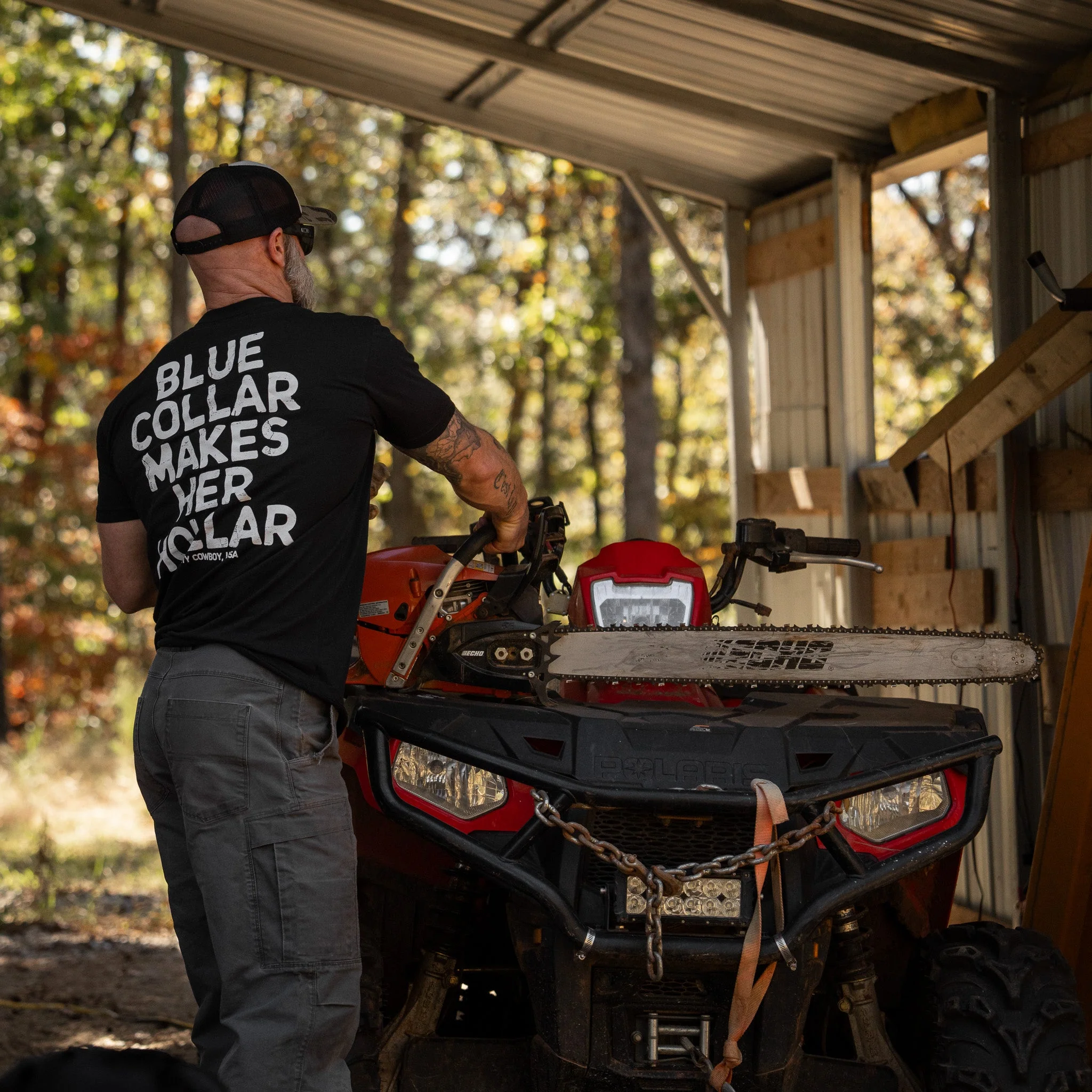 Blue Collar Makes Her Hollar Men's T-Shirt - Image 11