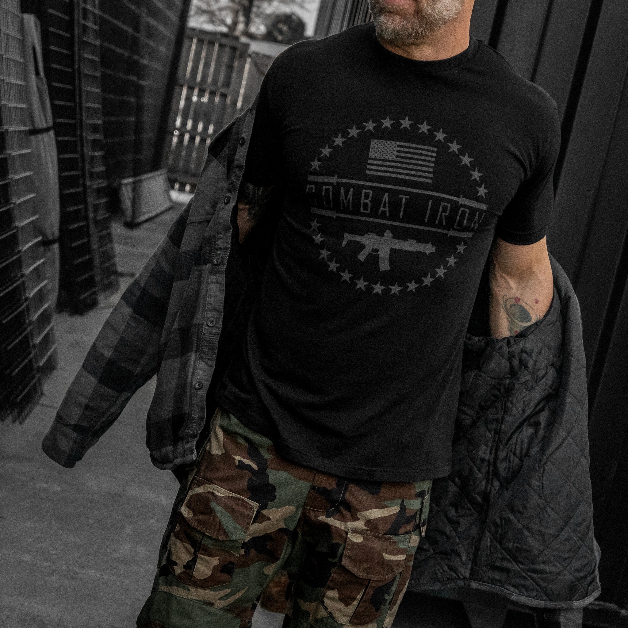 Combat Classic Men's T-Shirt - Image 10
