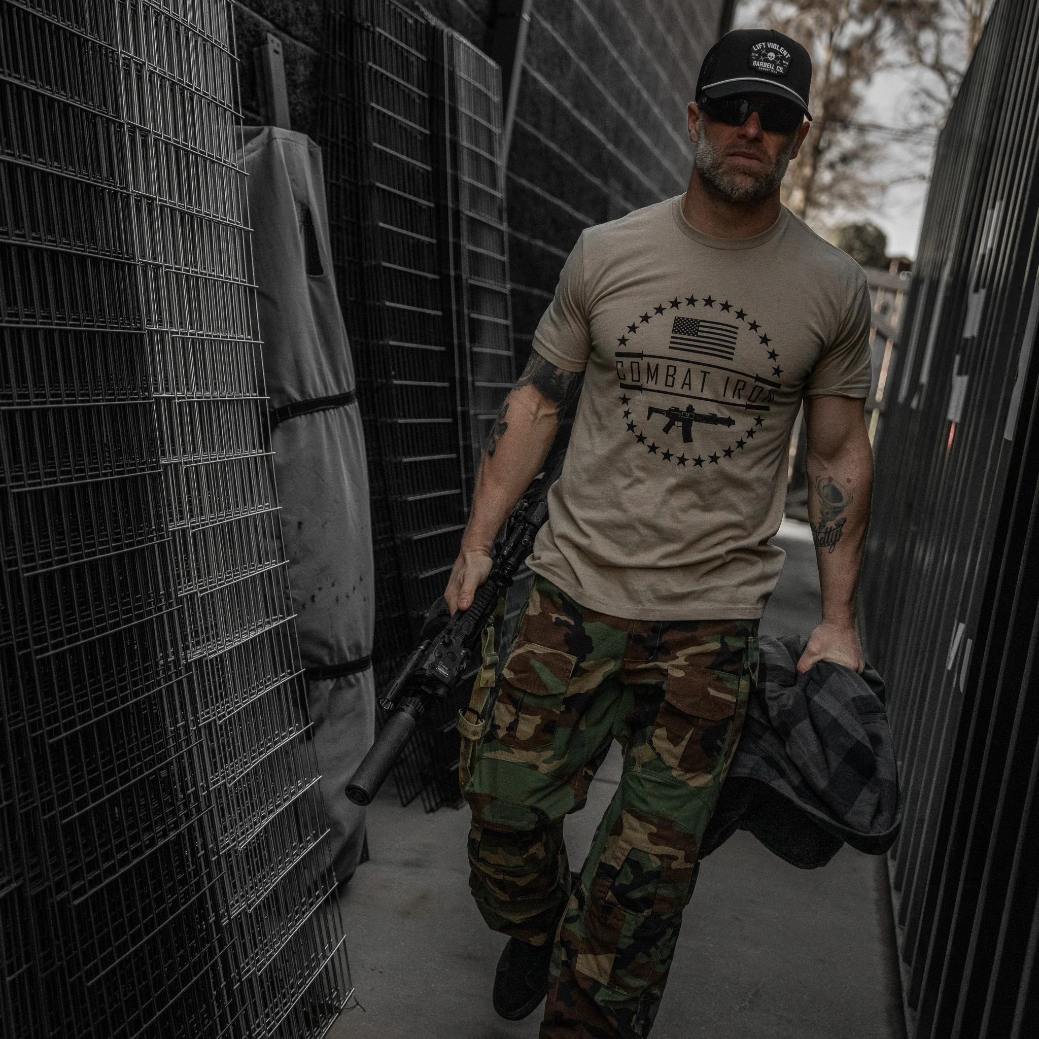 Combat Classic Men's T-Shirt - Image 8