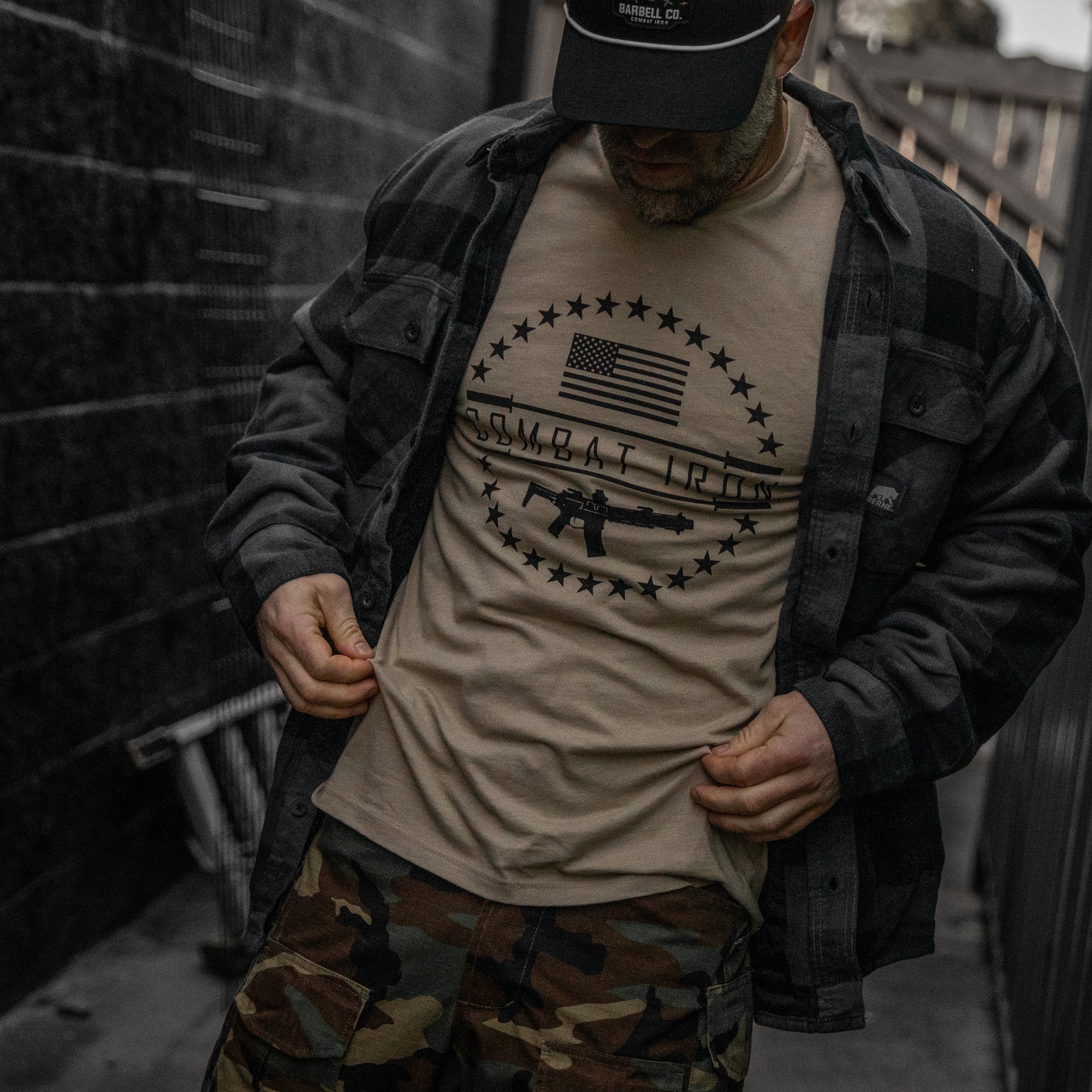 Combat Classic Men's T-Shirt - Image 9