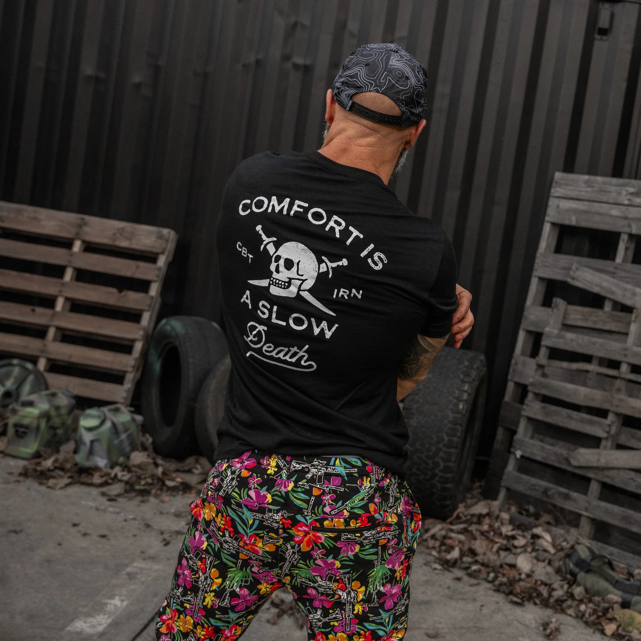 Comfort Is A Slow Death Men's T-Shirt - Image 16