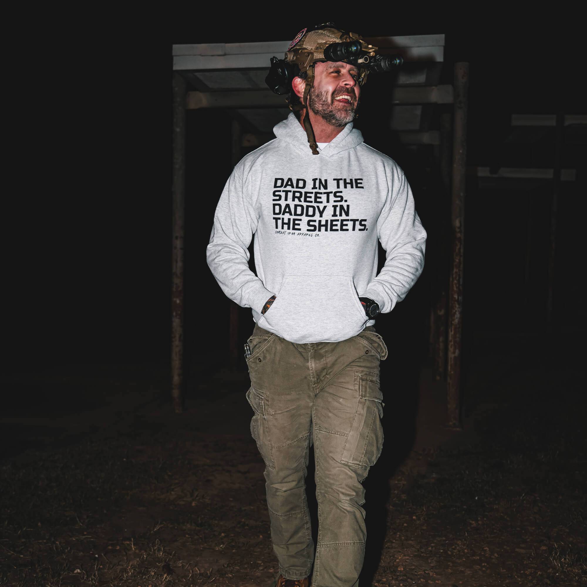 Dad In The Streets. Daddy In The Sheets. Men's Hoodie - Image 6