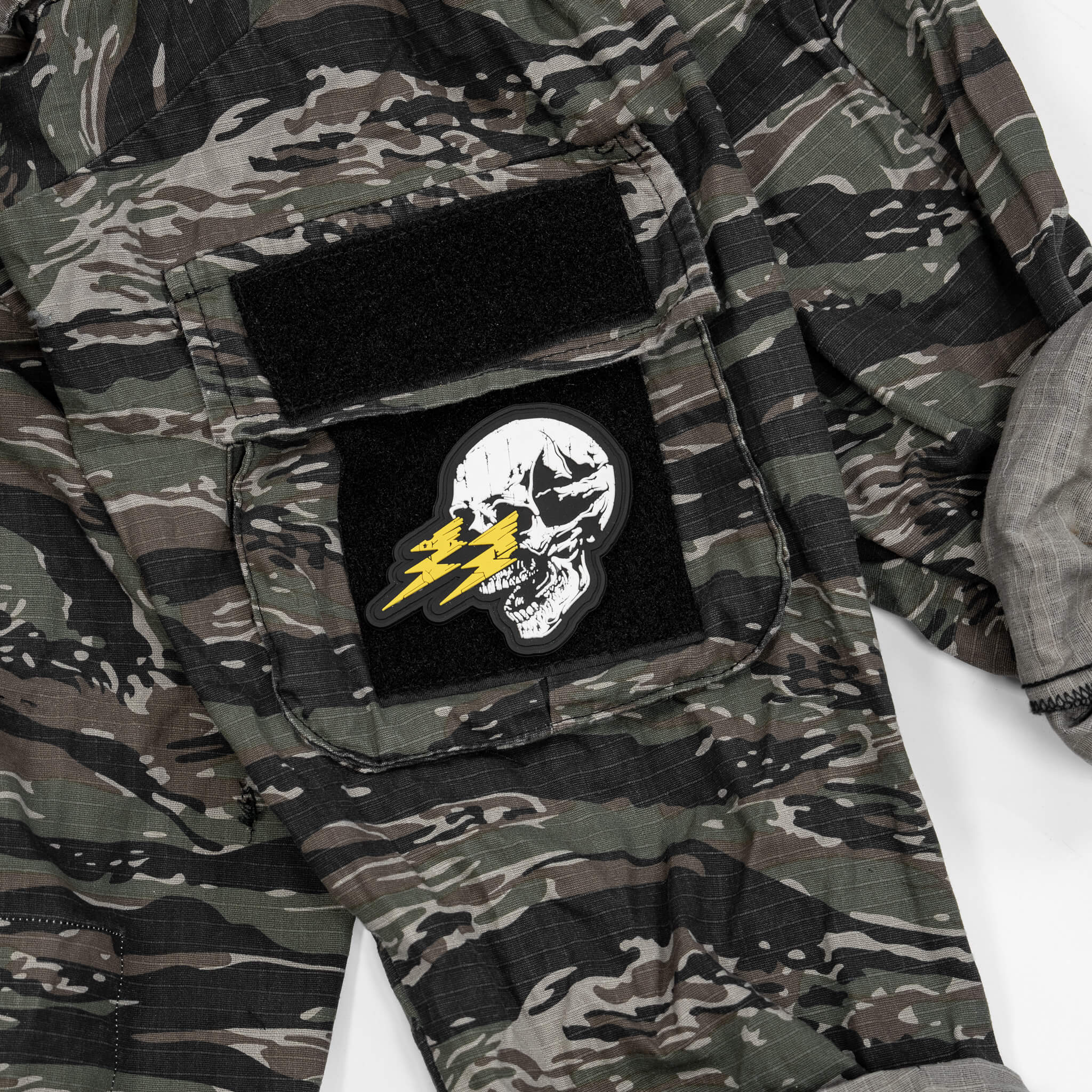 Die with Memories Bolt Skull PVC Patch - Image 3