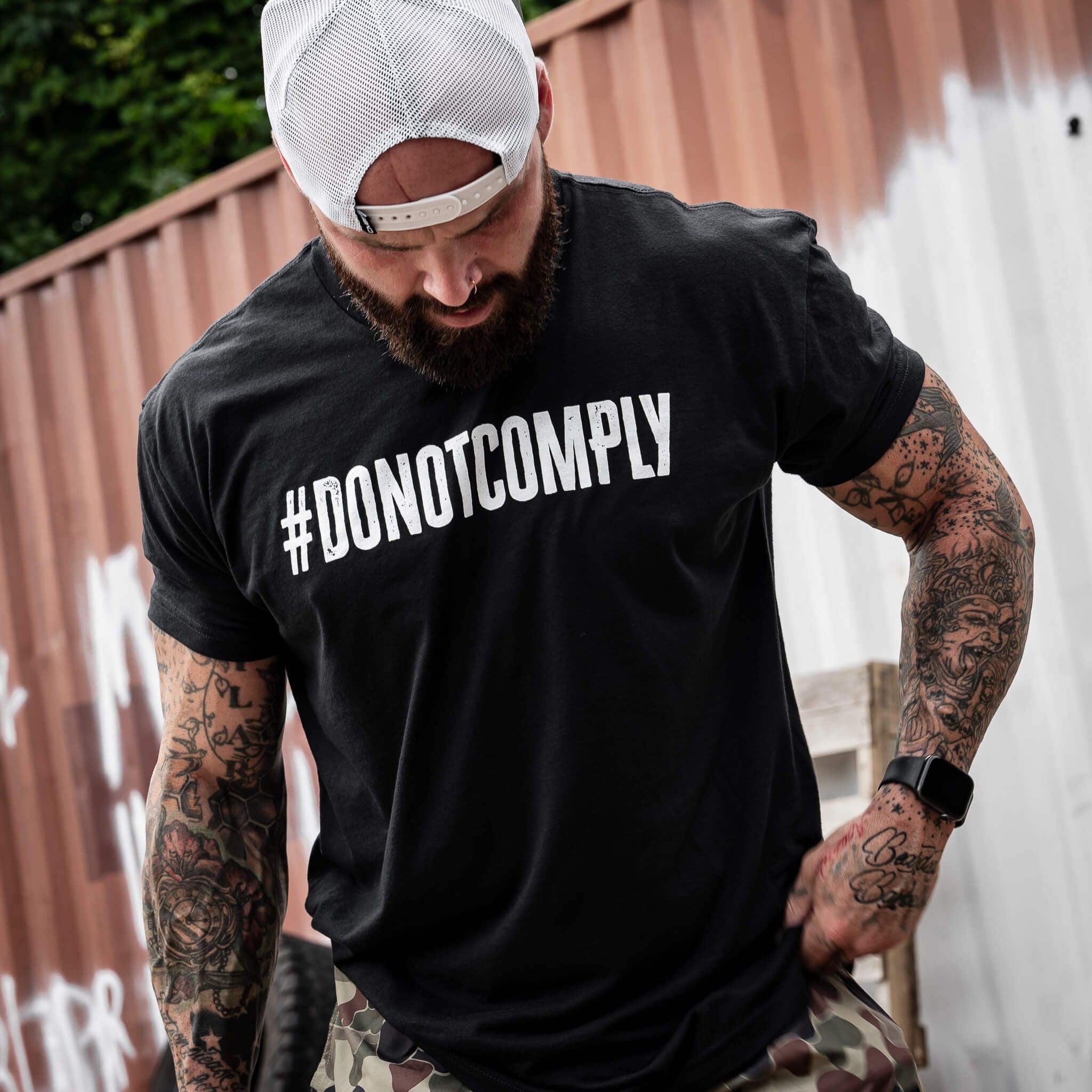 Do Not Comply Men's T-Shirt - Image 3