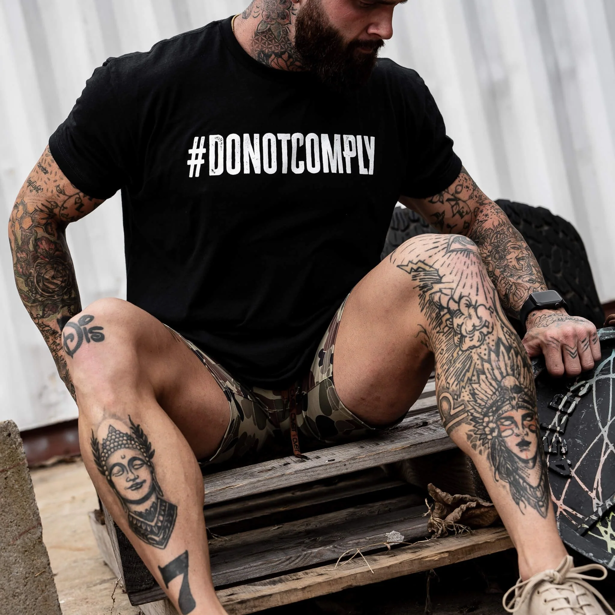 Do Not Comply Men's T-Shirt - Image 6