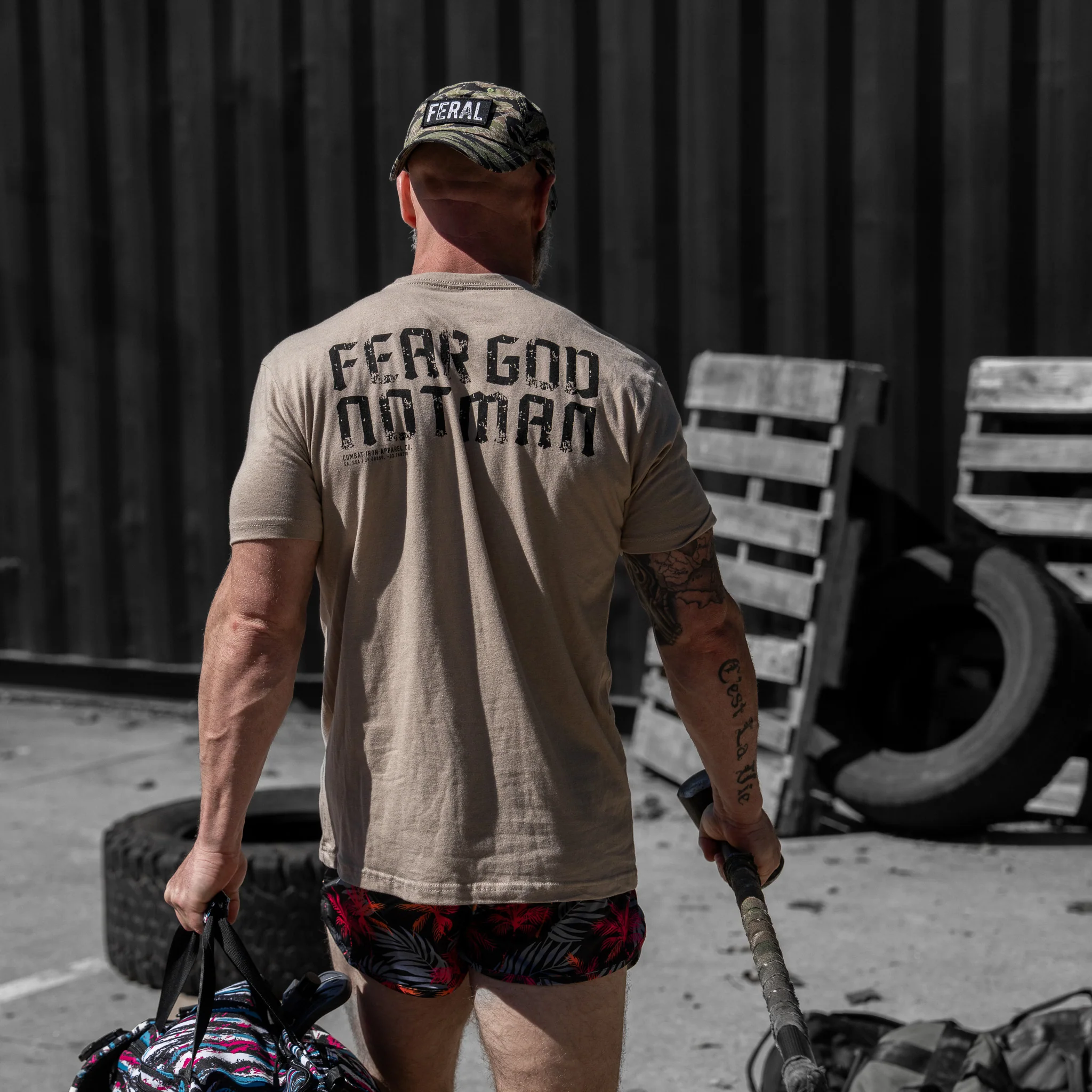 Fear God Not Man Men's T-Shirt - Image 16
