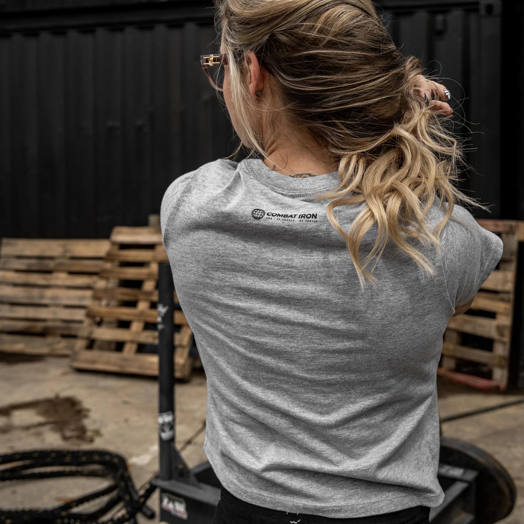 Hard To Kill. Easy To Bang. Women's Crop T-Shirt - Image 8