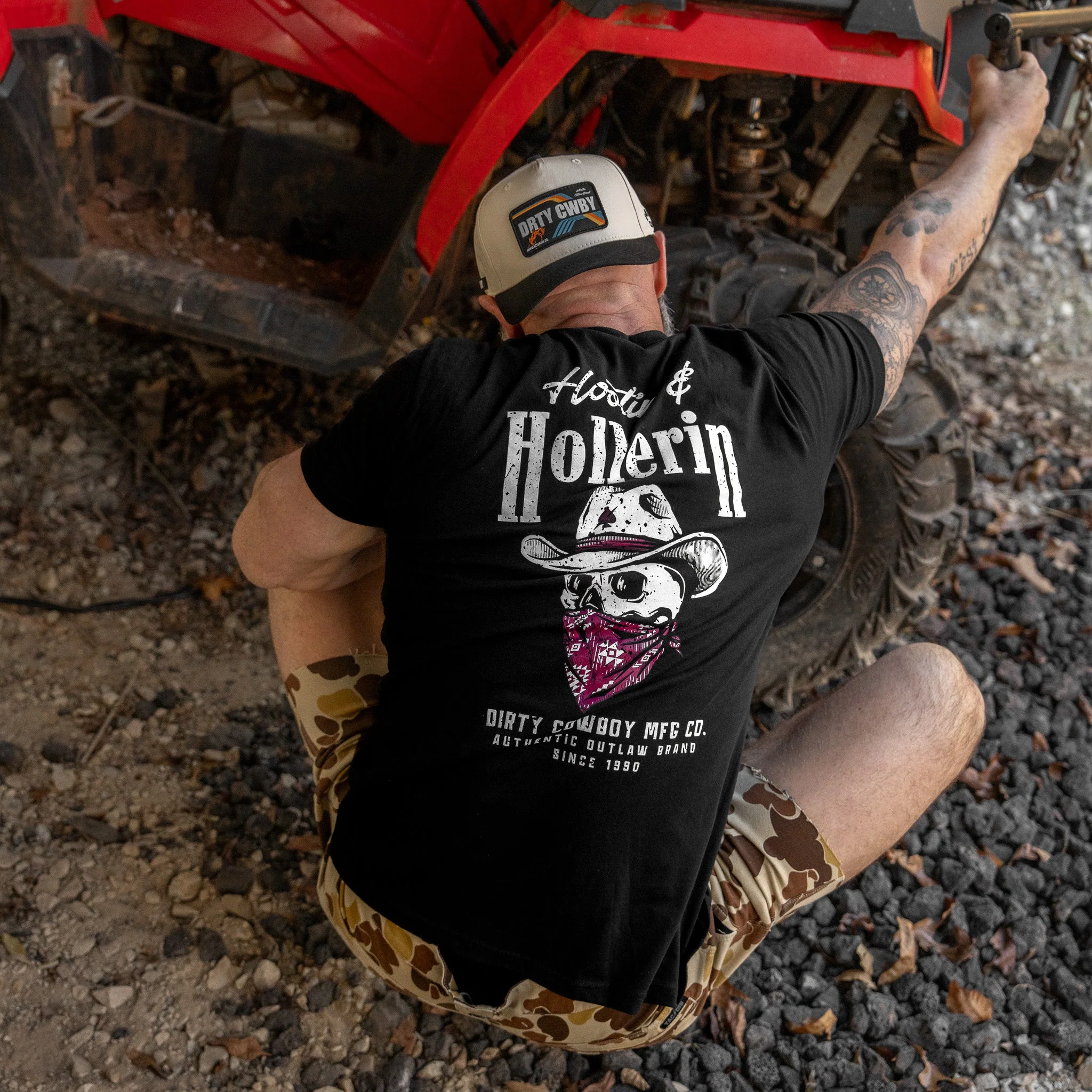Hootin' And Hollern' Cowboy Skull Men's T-Shirt - Image 4