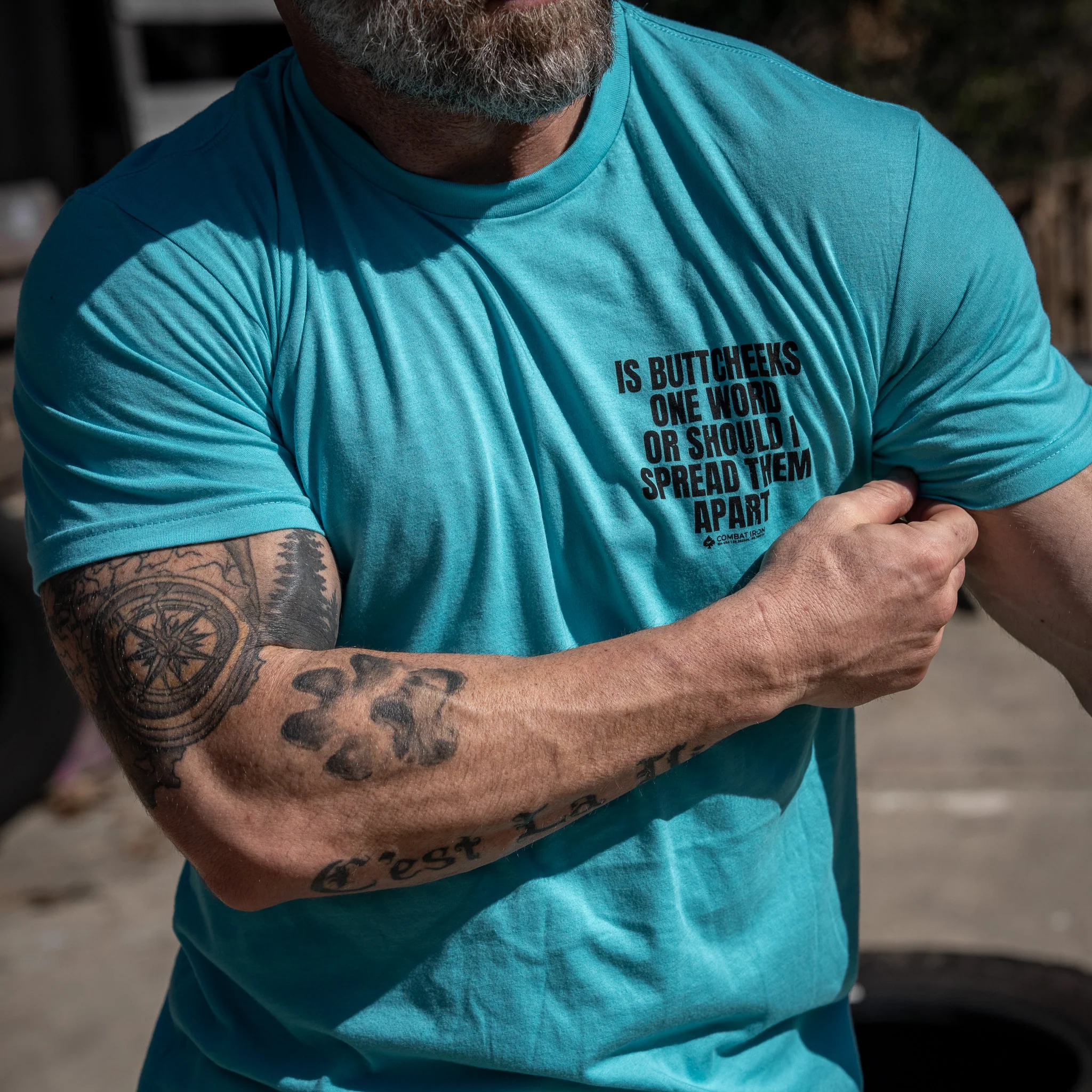 Is Buttcheeks One Word Or Should I Spread Them Apart Men's T-Shirt - Image 17