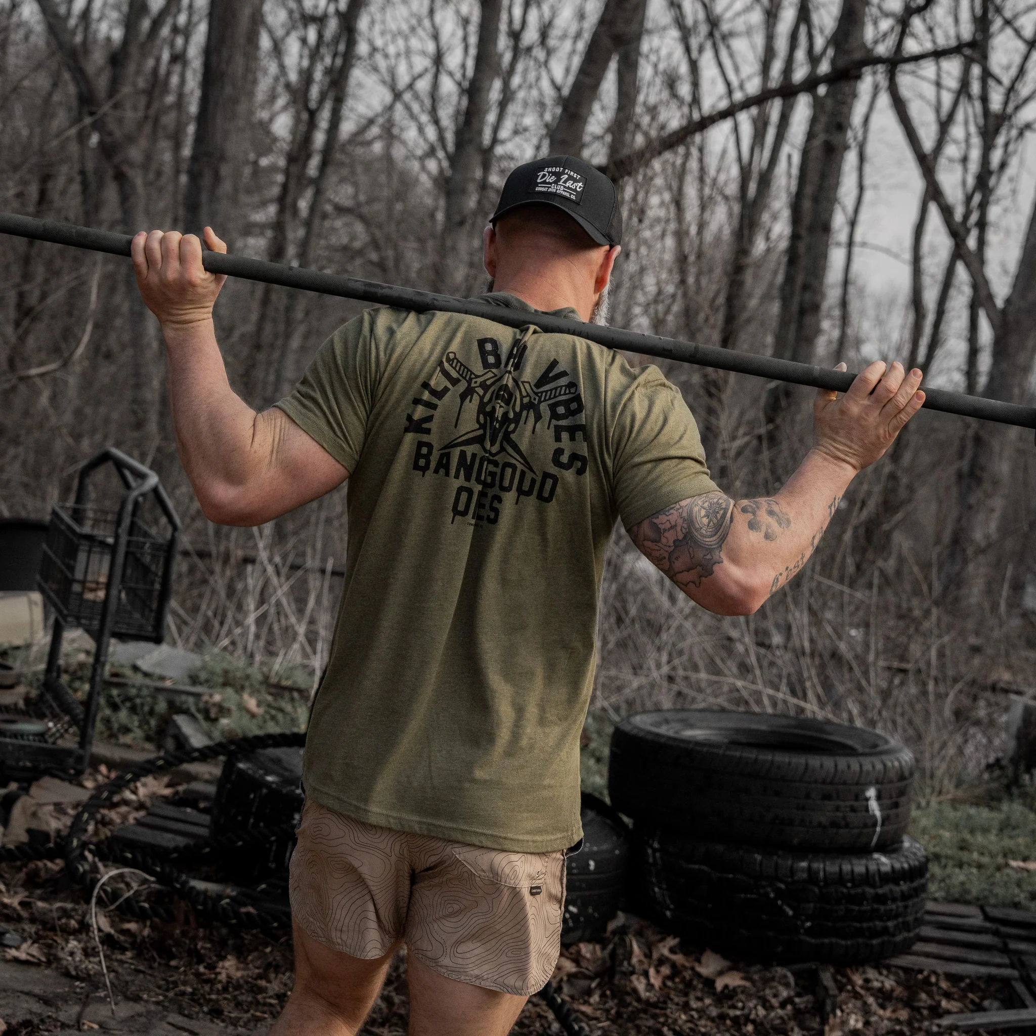 Kill Bad Vibes. Bang Good Ones Skull Men's T-Shirt - Image 17