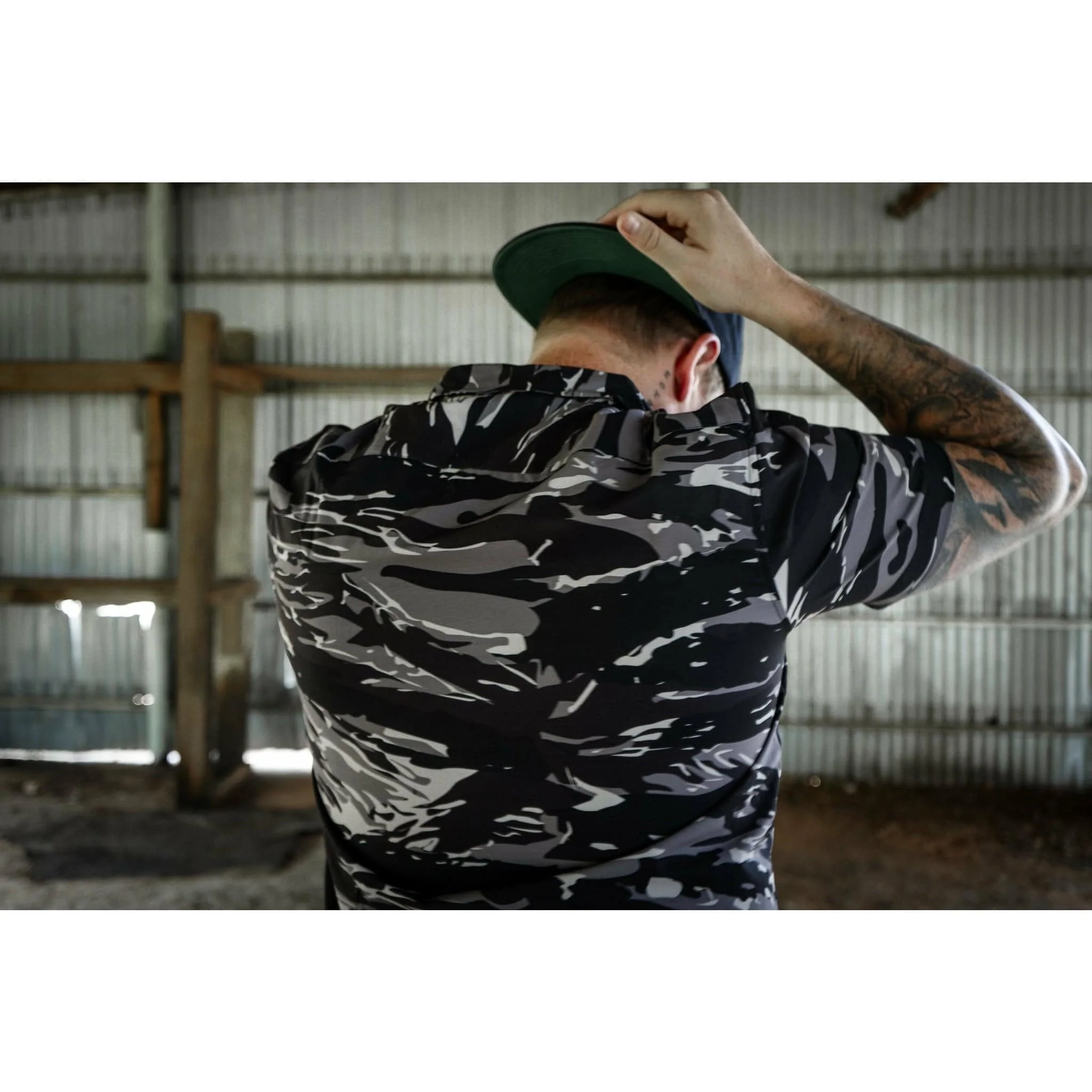 LIGHT WEIGHT BUTTON UP SHORT SLEEVE - Image 16