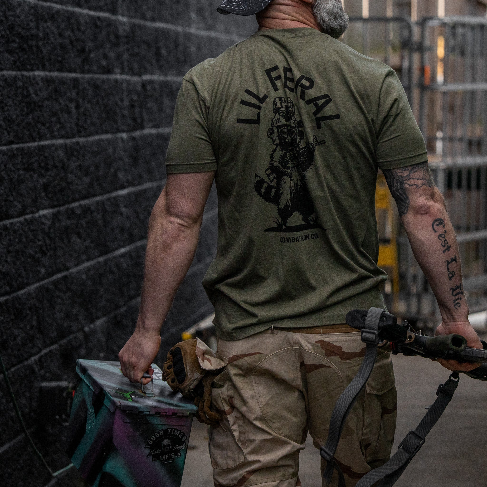 Lil Feral Raccoon Men's T-Shirt - Image 11