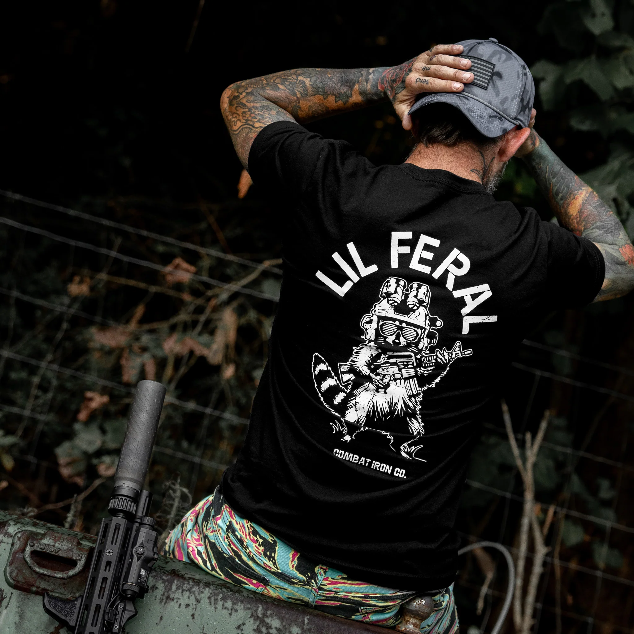 Lil Feral Raccoon Men's T-Shirt - Image 2