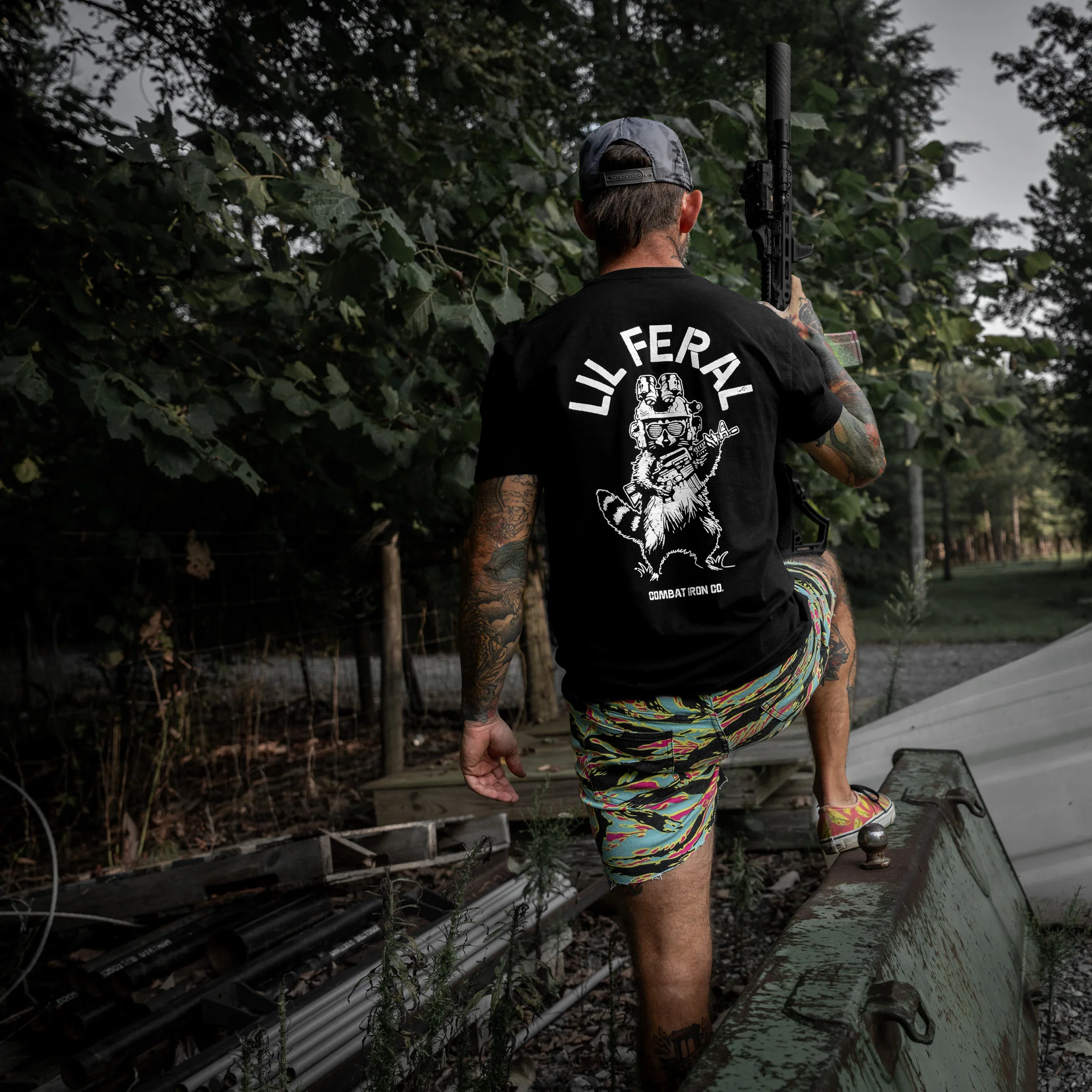 Lil Feral Raccoon Men's T-Shirt - Image 5