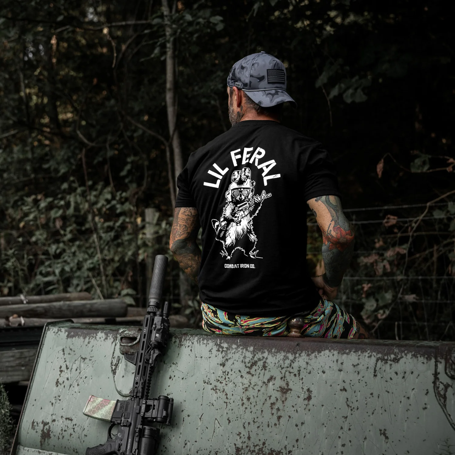 Lil Feral Raccoon Men's T-Shirt - Image 7