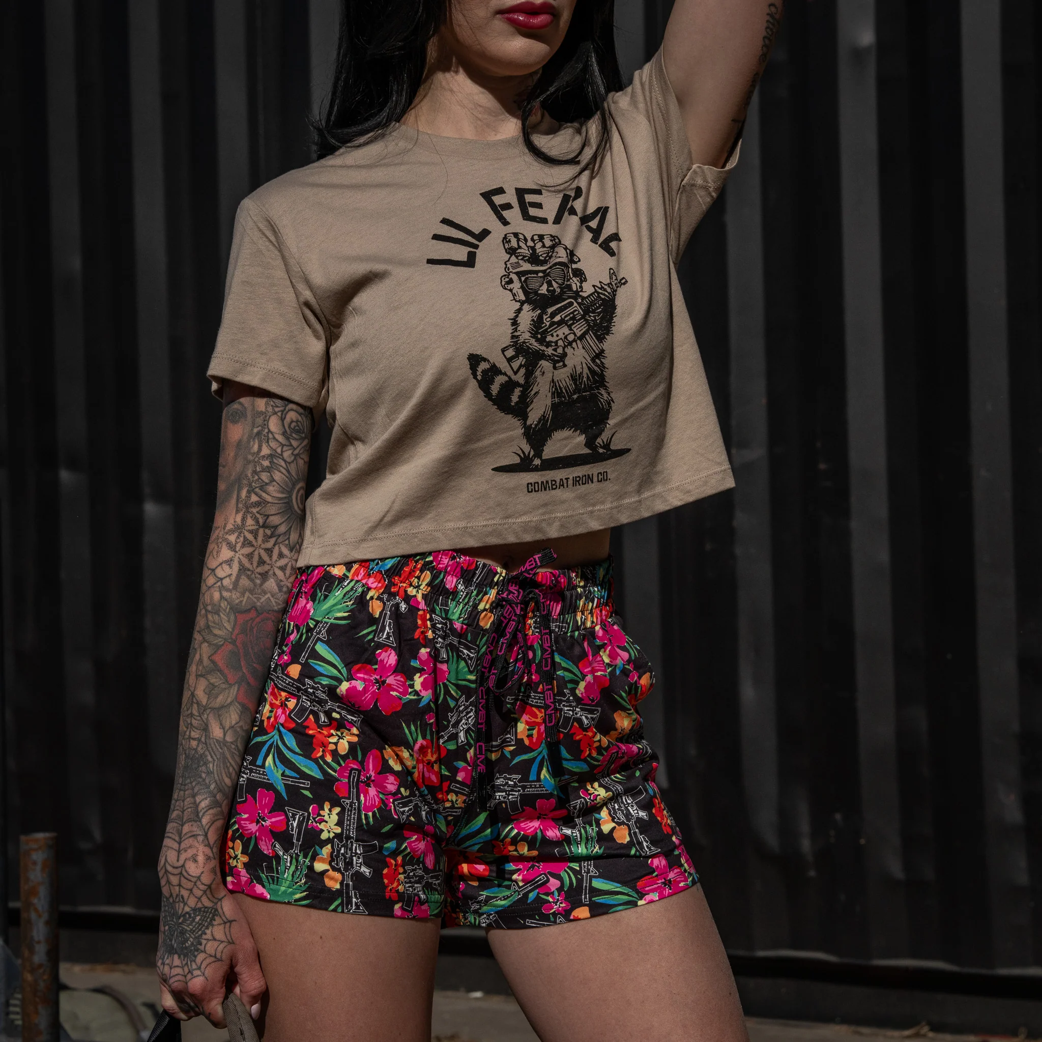 Lil Feral Raccoon Women's Crop T-Shirt - Image 8