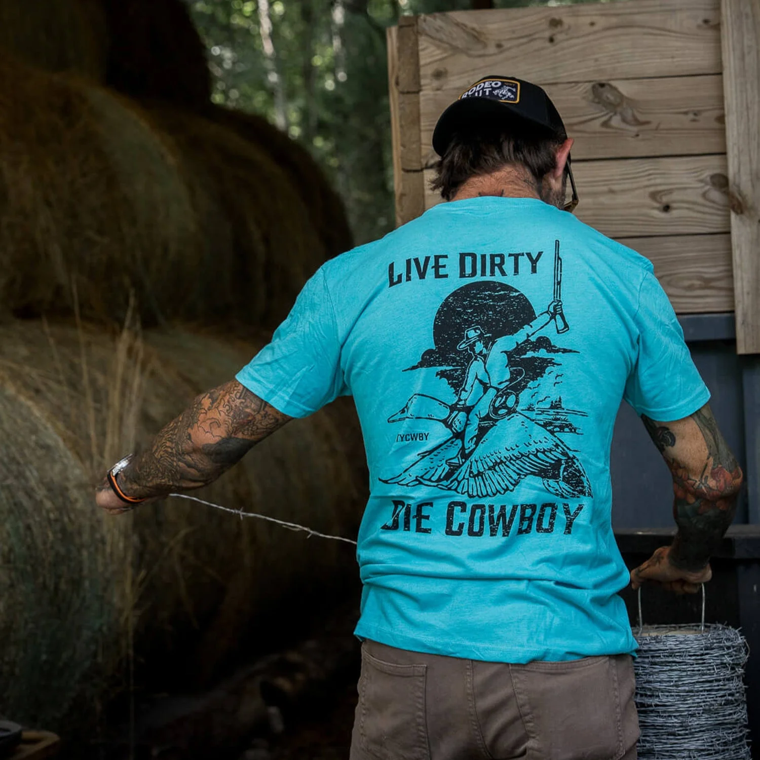Live Dirty. Die Cowboy Men's T-Shirt - Image 10