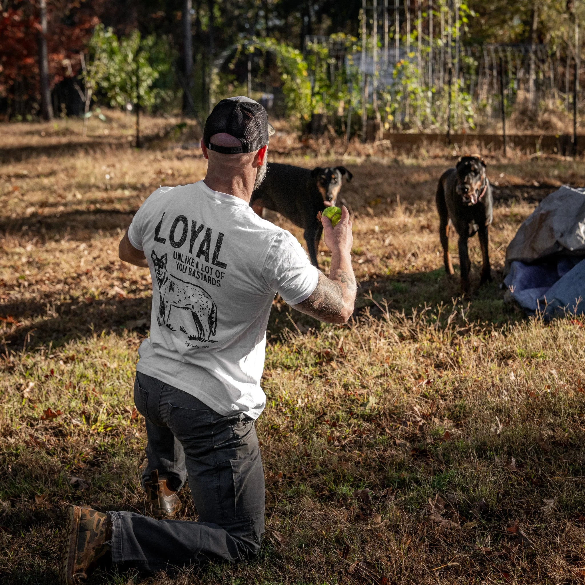 Loyal Unlike A Lot Of You Bastards Dog Men's T-Shirt - Image 11