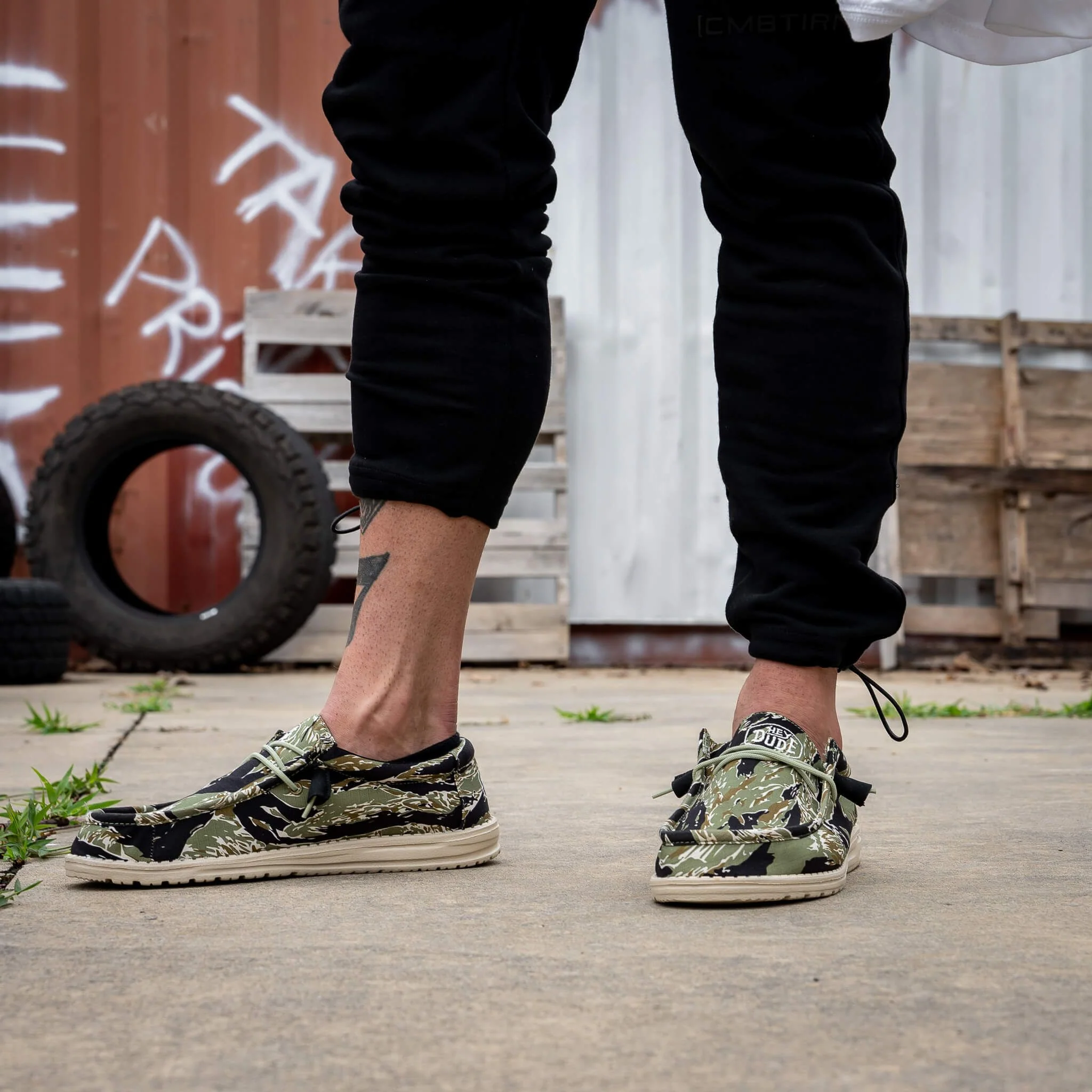 Men's Adjustable Performance Joggers - Image 15