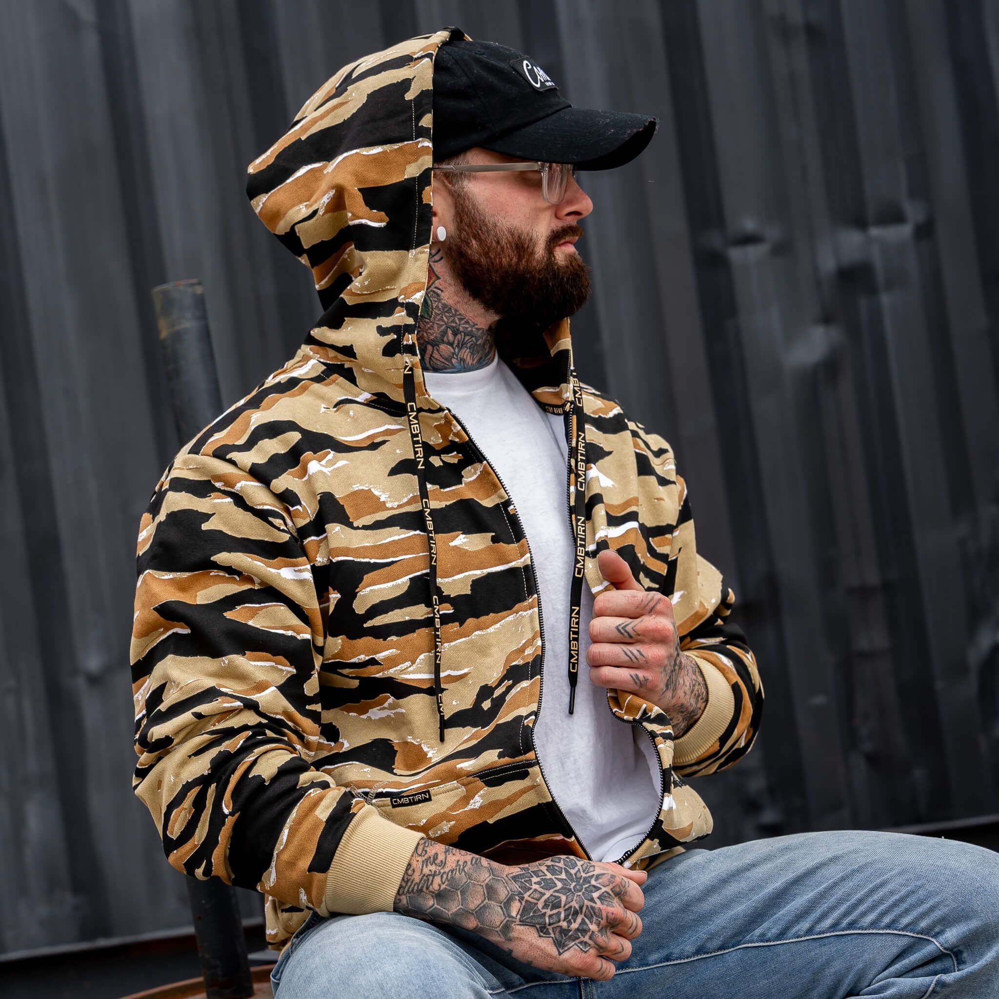Men's Fleece Lined Zip Up Hoodie - Image 10