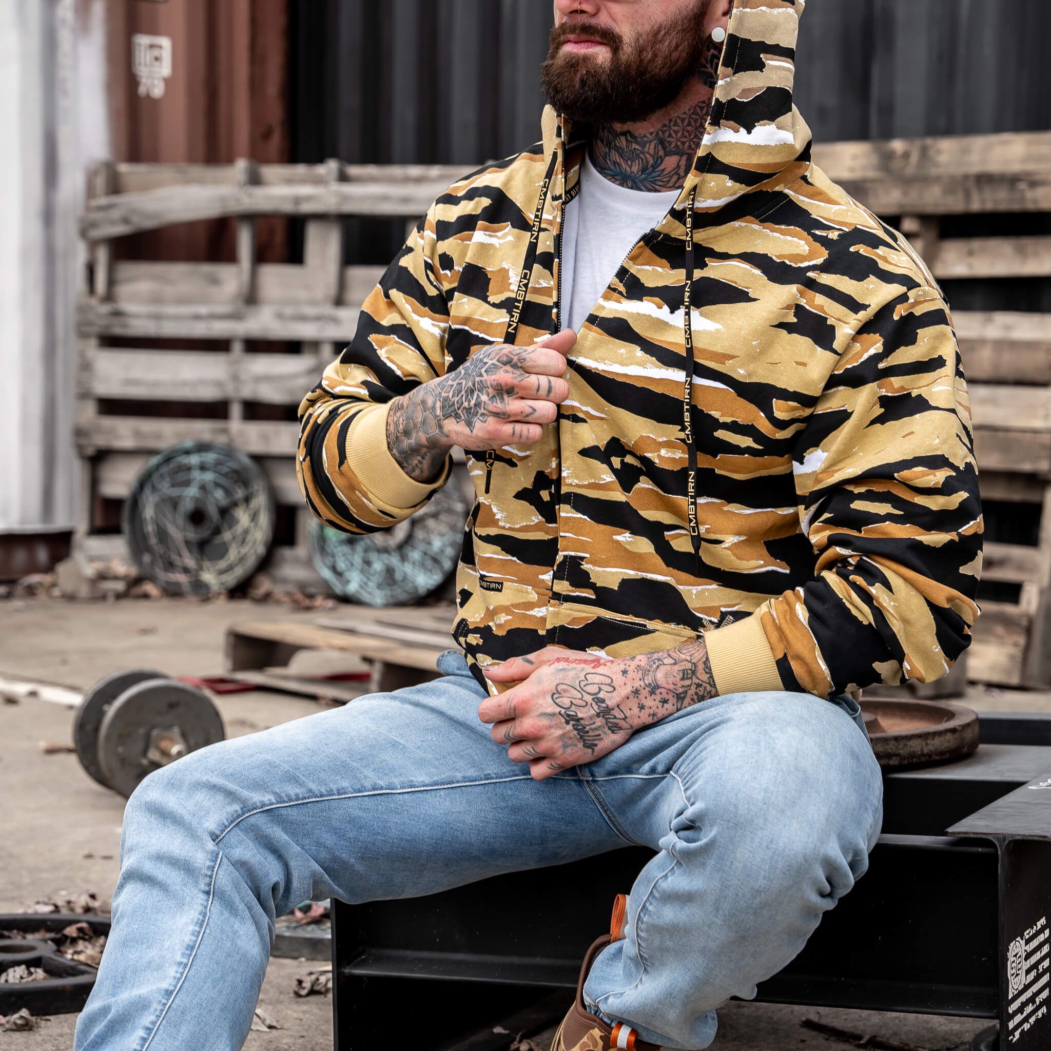 Men's Fleece Lined Zip Up Hoodie - Image 13