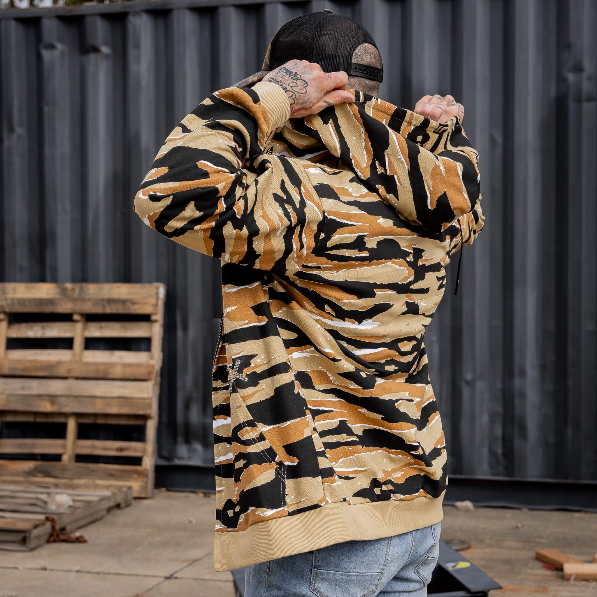 Men's Fleece Lined Zip Up Hoodie - Image 14