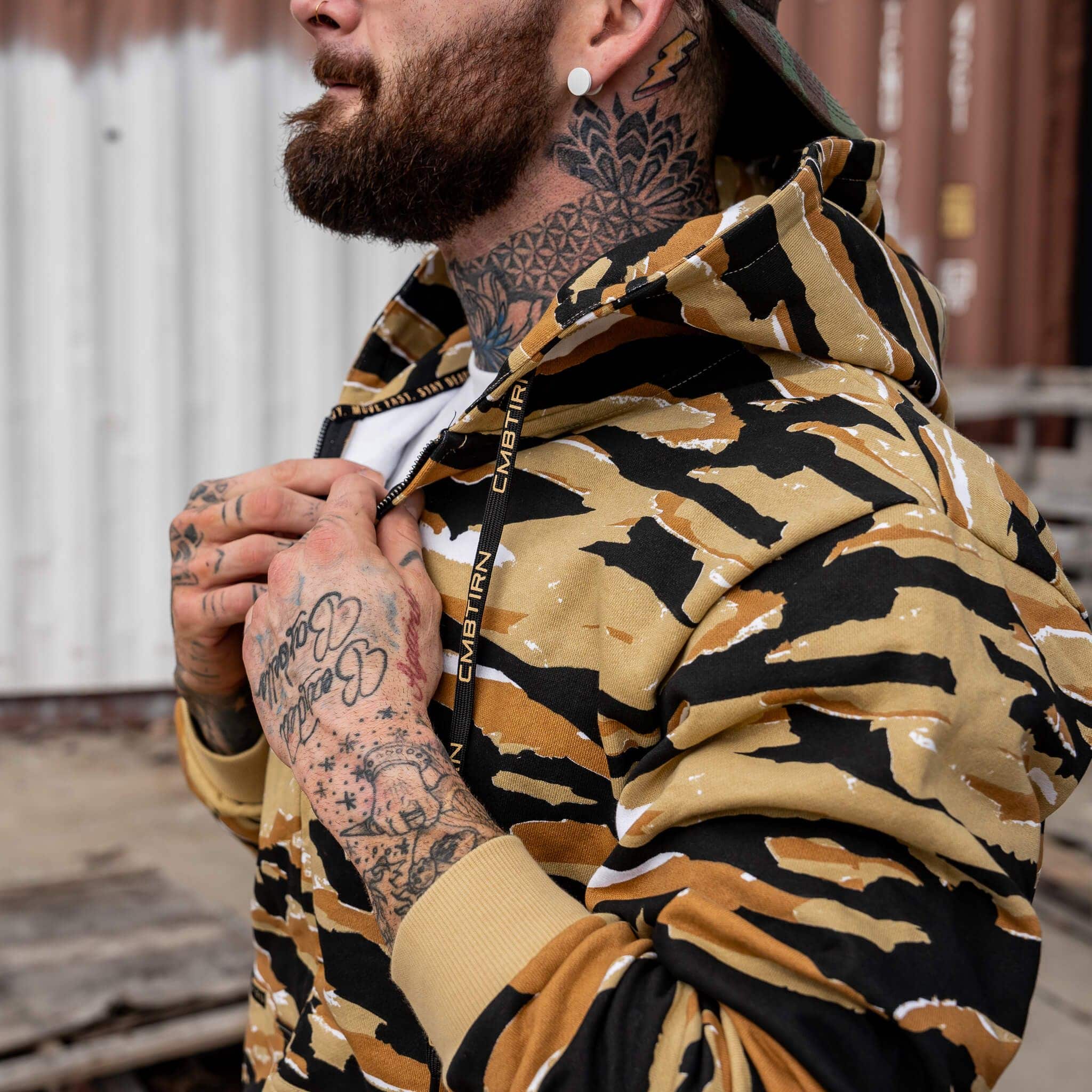 Men's Fleece Lined Zip Up Hoodie - Image 9