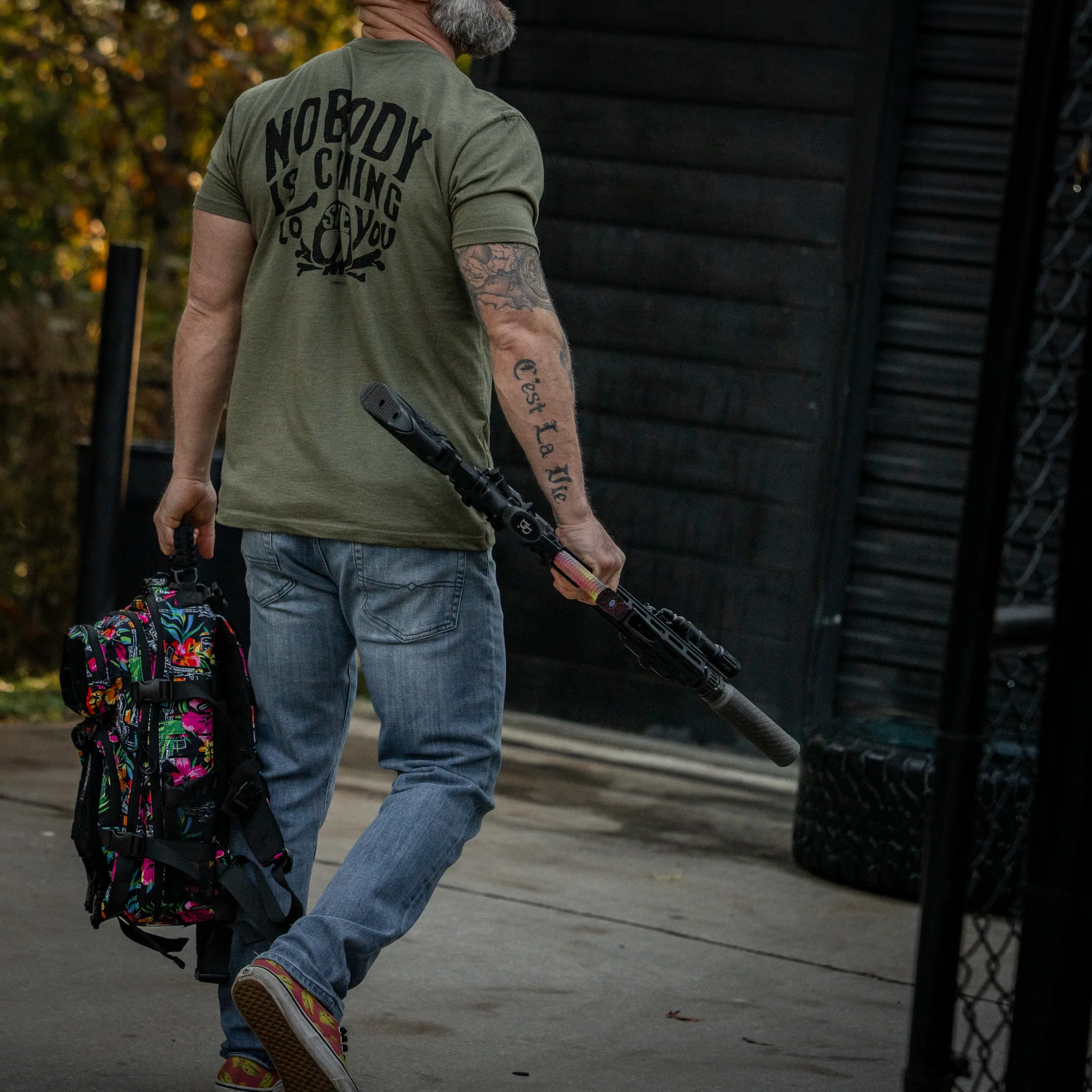 Nobody Is Coming To Save You Skull Men's T-Shirt - Image 13