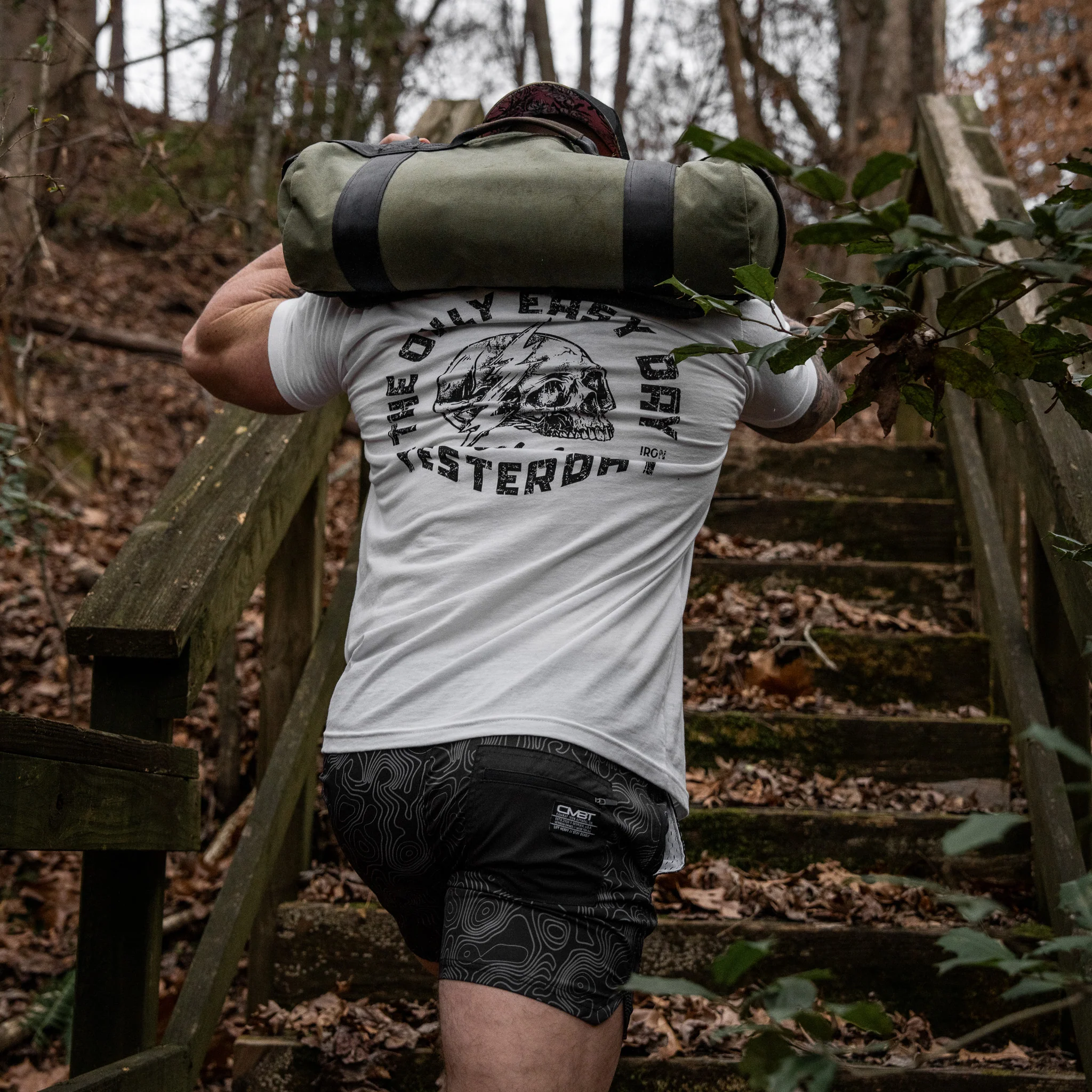 Only Easy Day Was Yesterday Skull Men's T-Shirt - Image 21