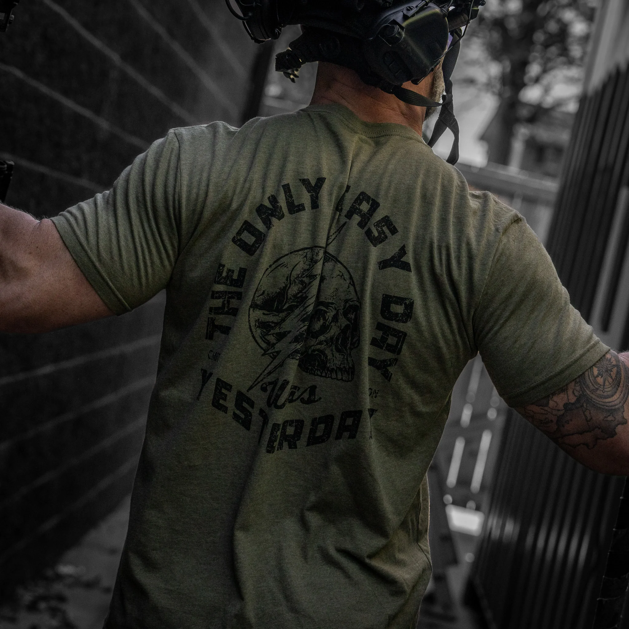 Only Easy Day Was Yesterday Skull Men's T-Shirt - Image 29
