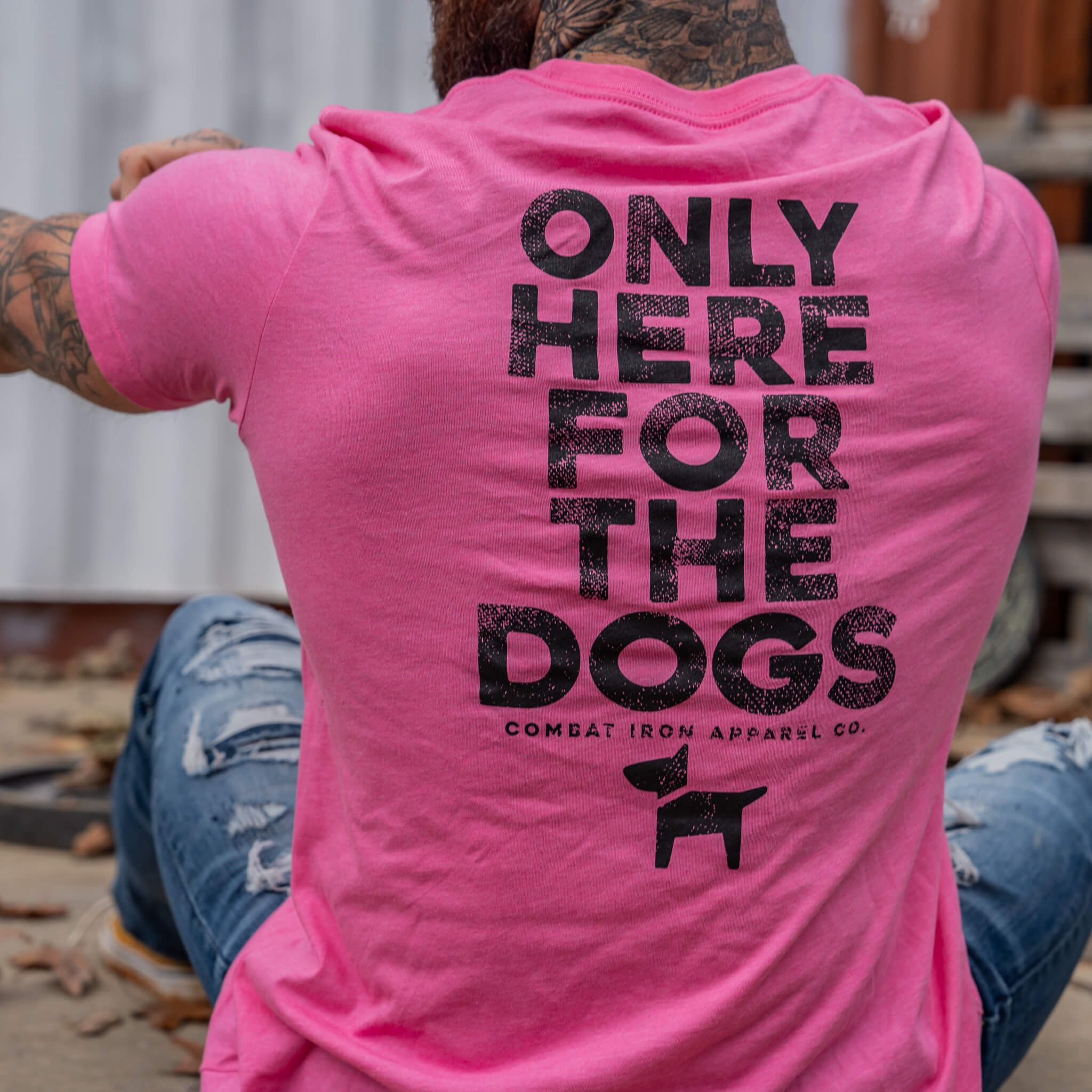 Only Here For The Dogs Men's T-Shirt - Image 9