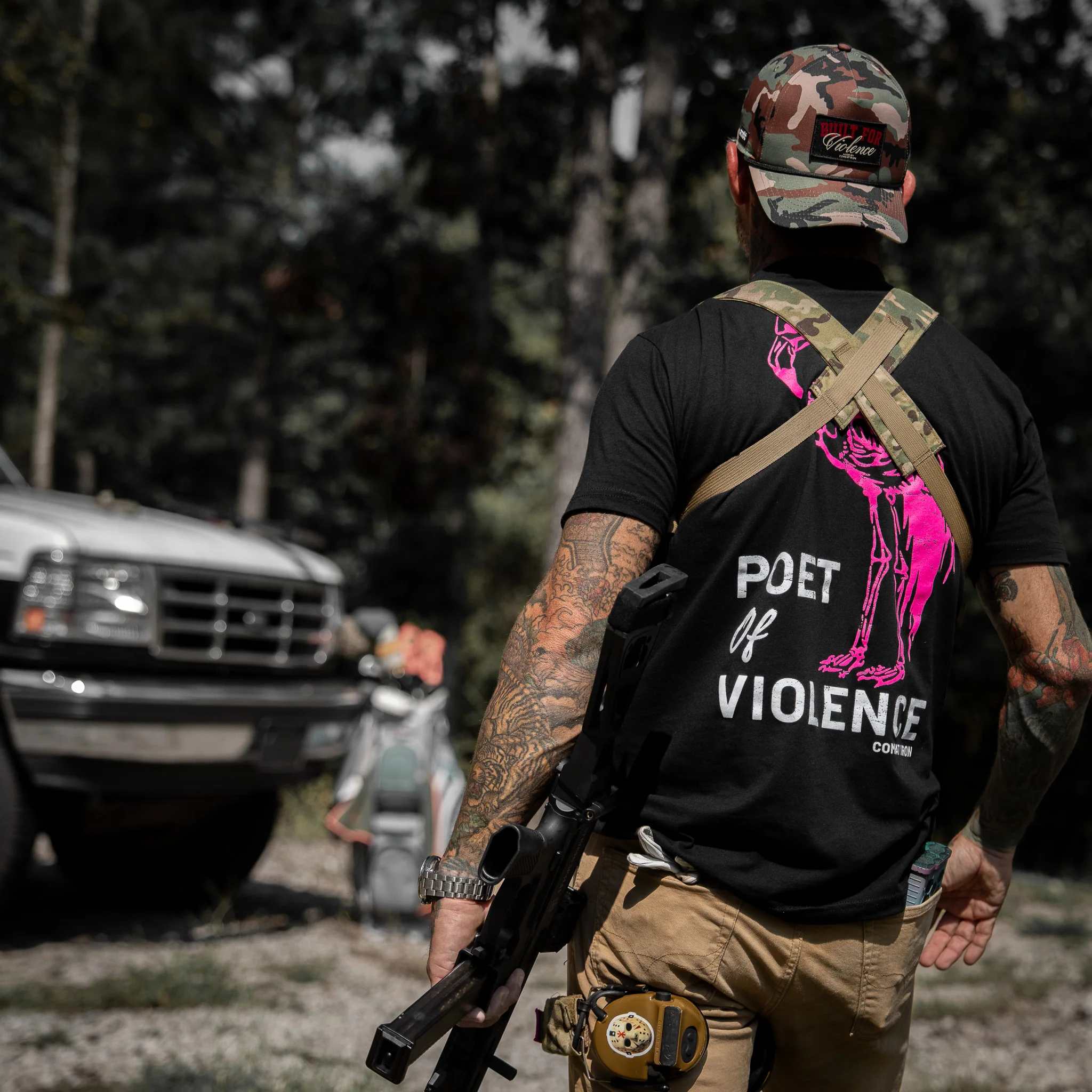 Poet Of Violence Men's T-Shirt - Image 5