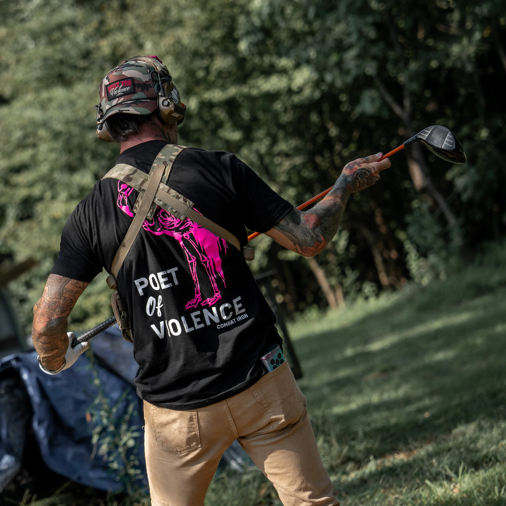 Poet Of Violence Men's T-Shirt - Image 9