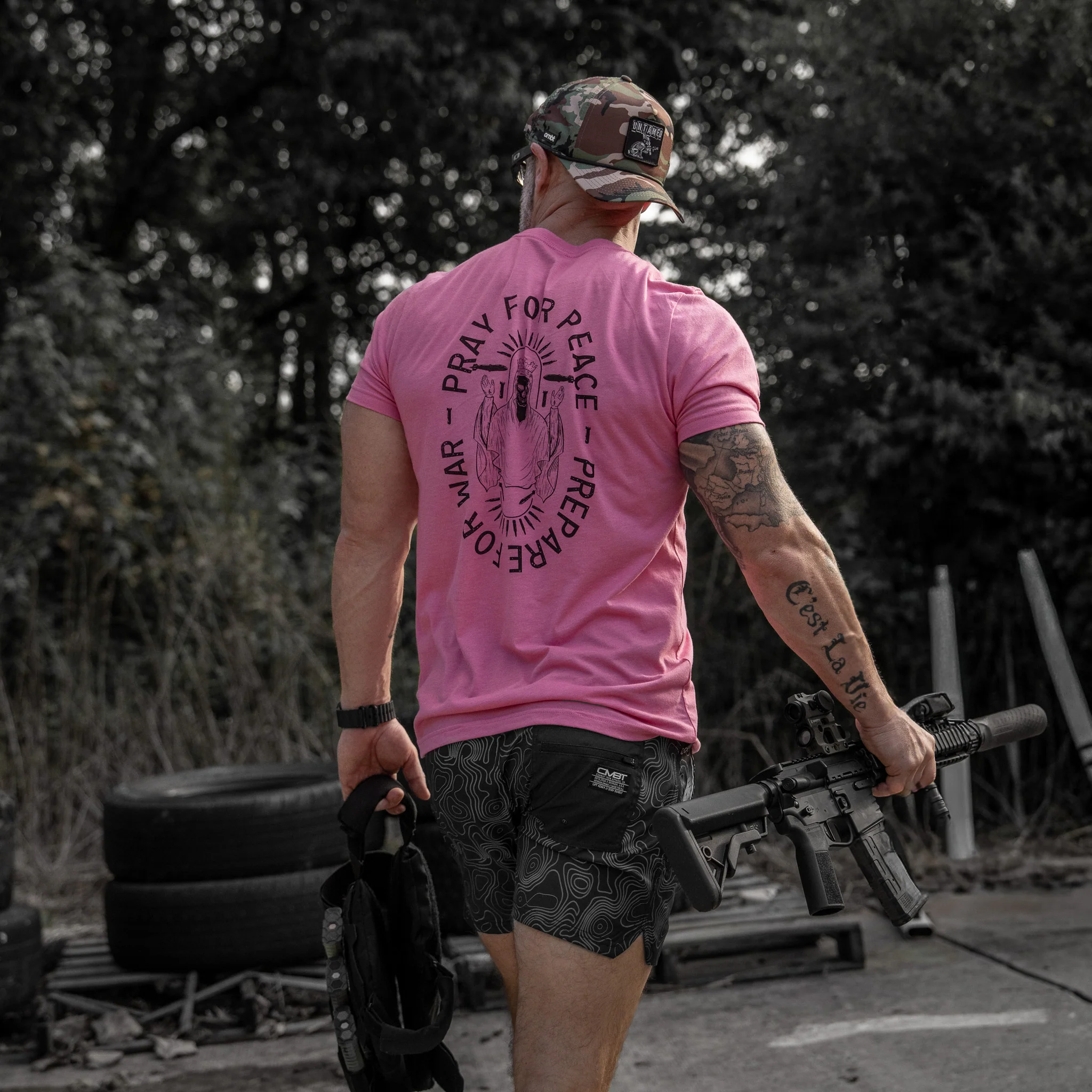 Pray For Peace. Prepare For War. Men's T-Shirt - Image 18