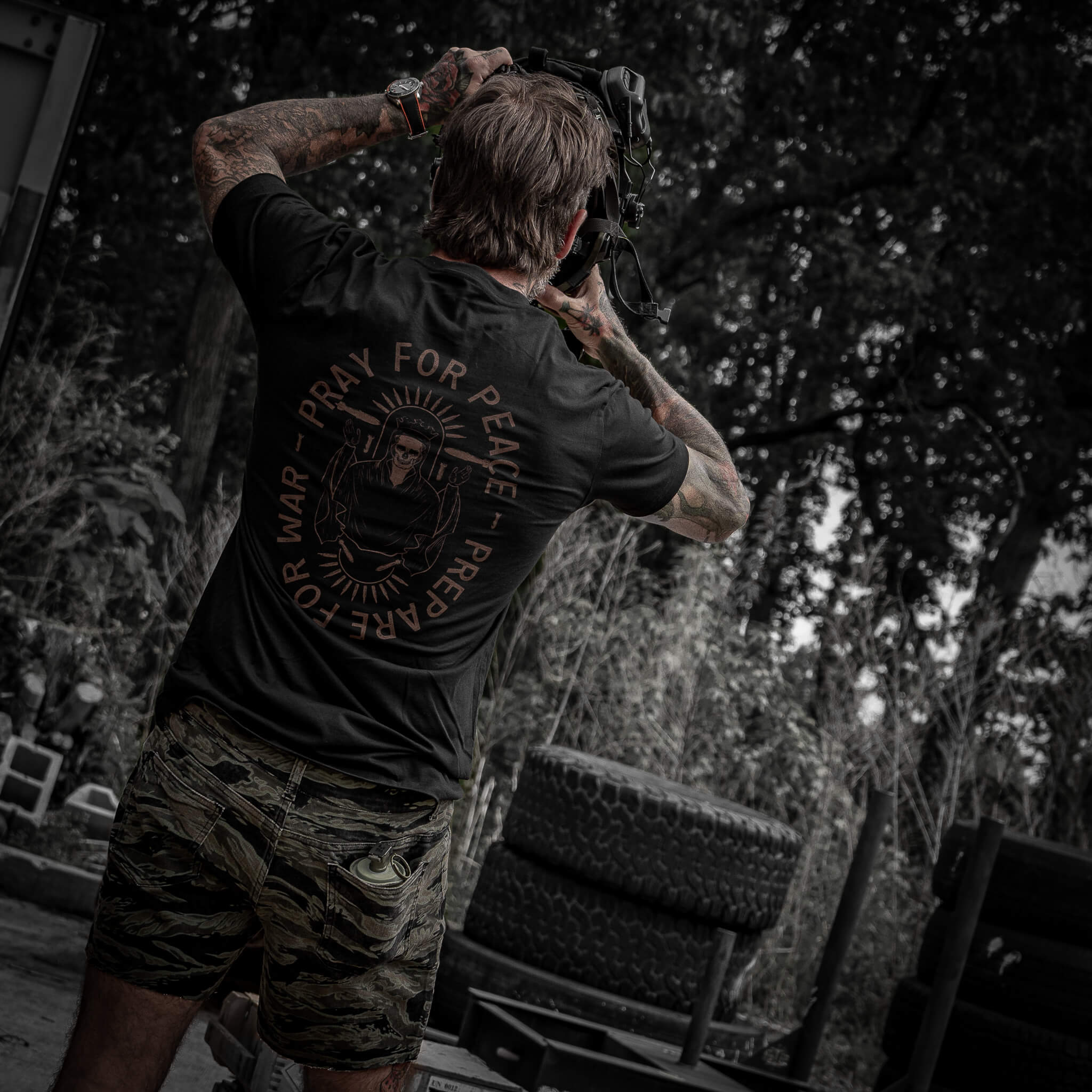 Pray For Peace. Prepare For War. Men's T-Shirt - Image 2