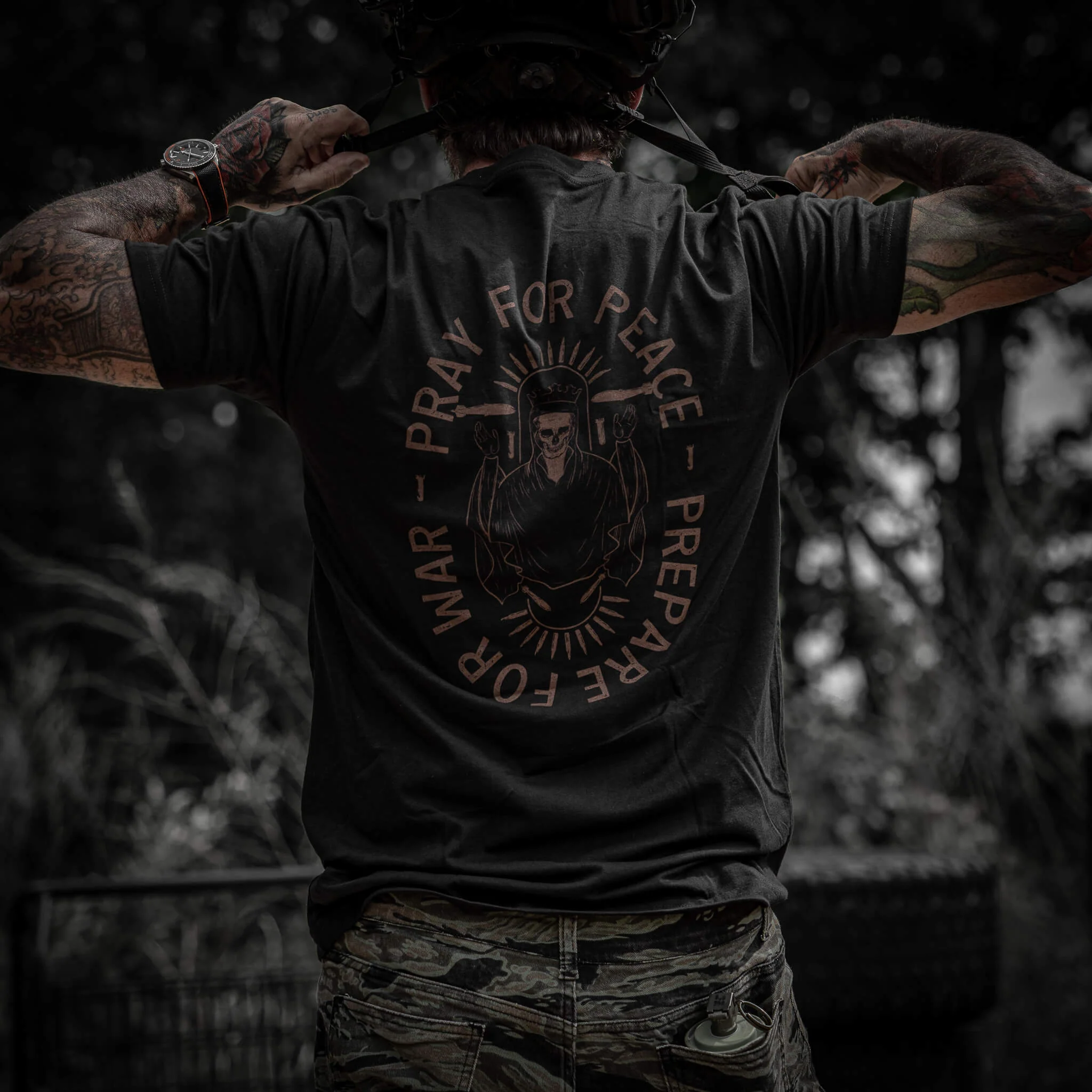 Pray For Peace. Prepare For War. Men's T-Shirt - Image 3