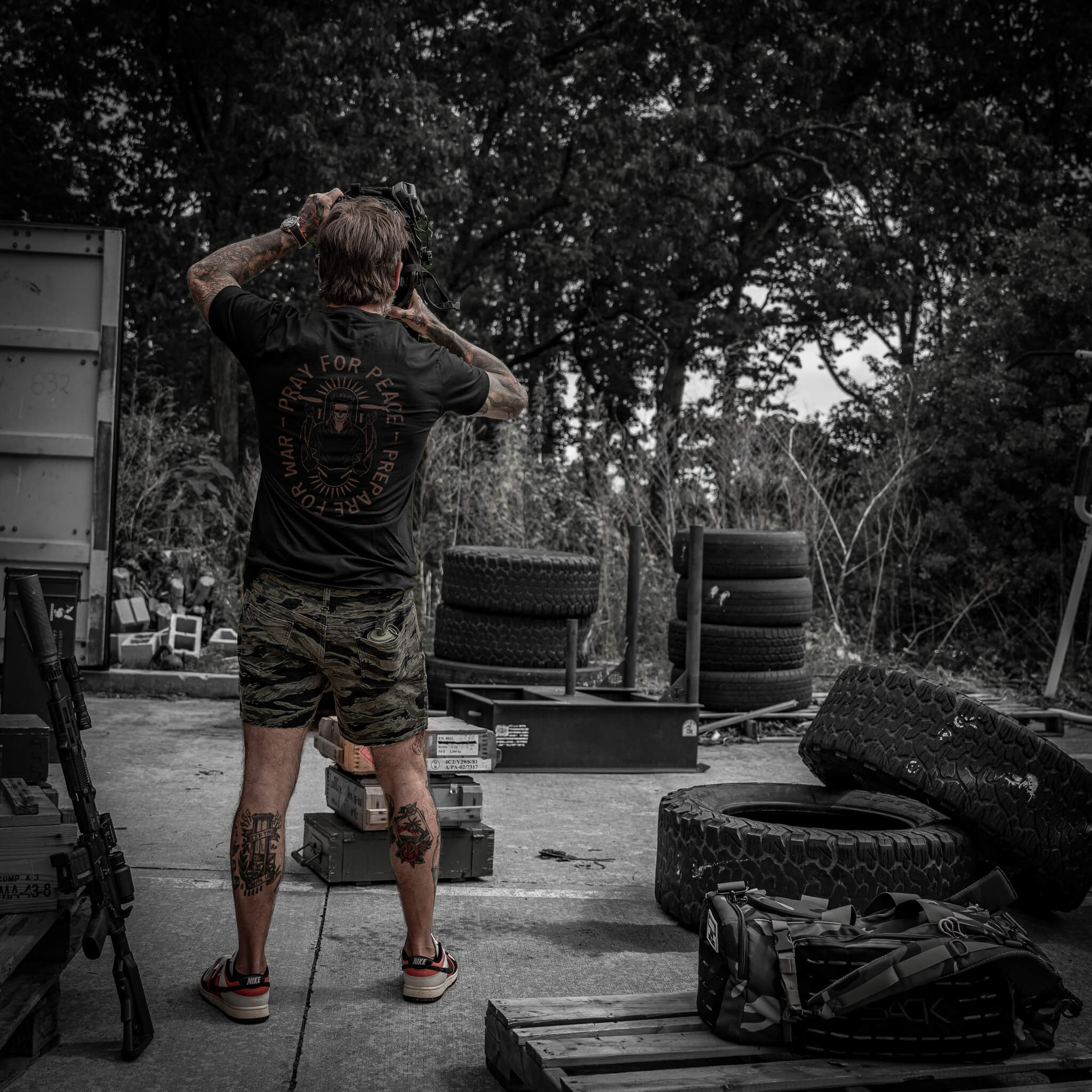 Pray For Peace. Prepare For War. Men's T-Shirt - Image 4