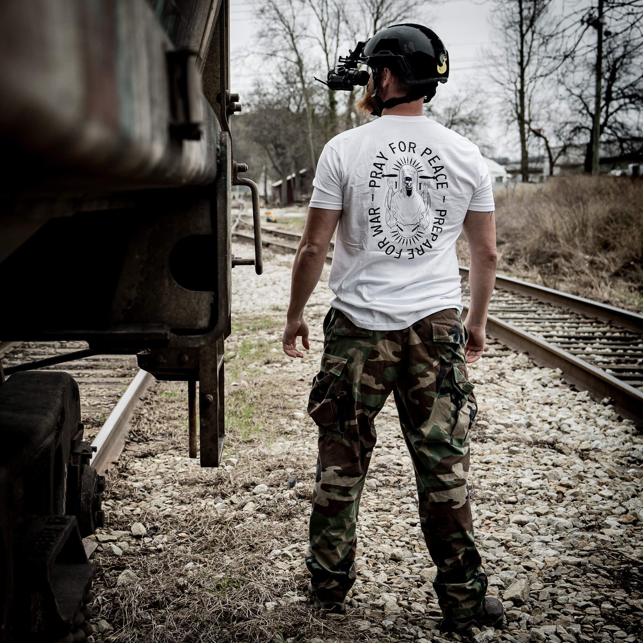 Pray For Peace. Prepare For War. Men's T-Shirt - Image 8