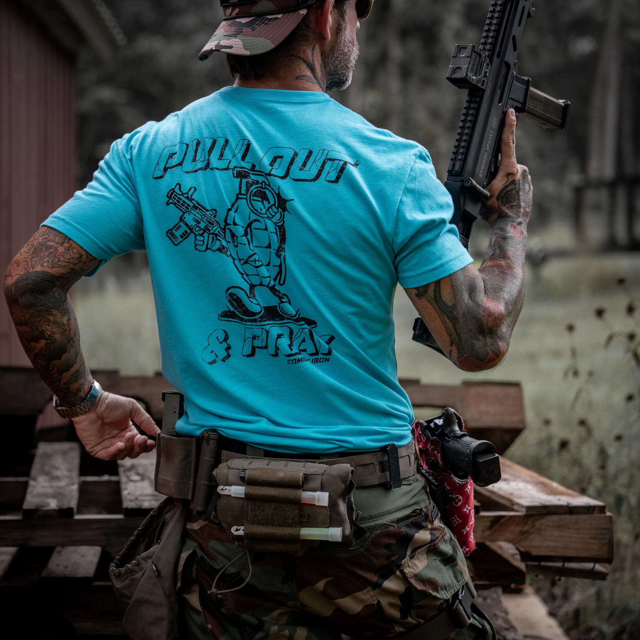 Pull Out And Pray Men's T-Shirt - Image 18