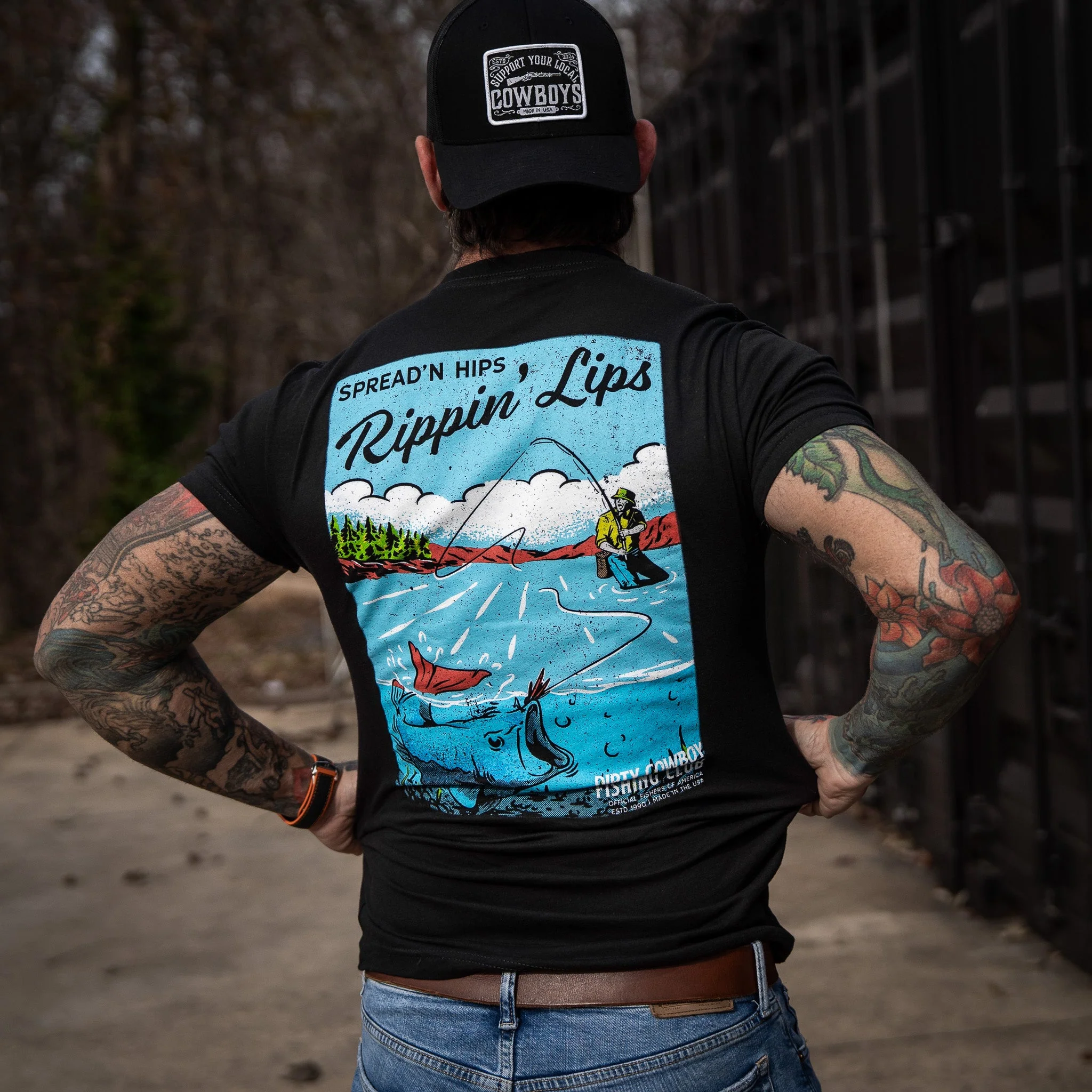 Spreadin' Hips & Rippin' Lips Fishing Club Men's T-Shirt - Image 3