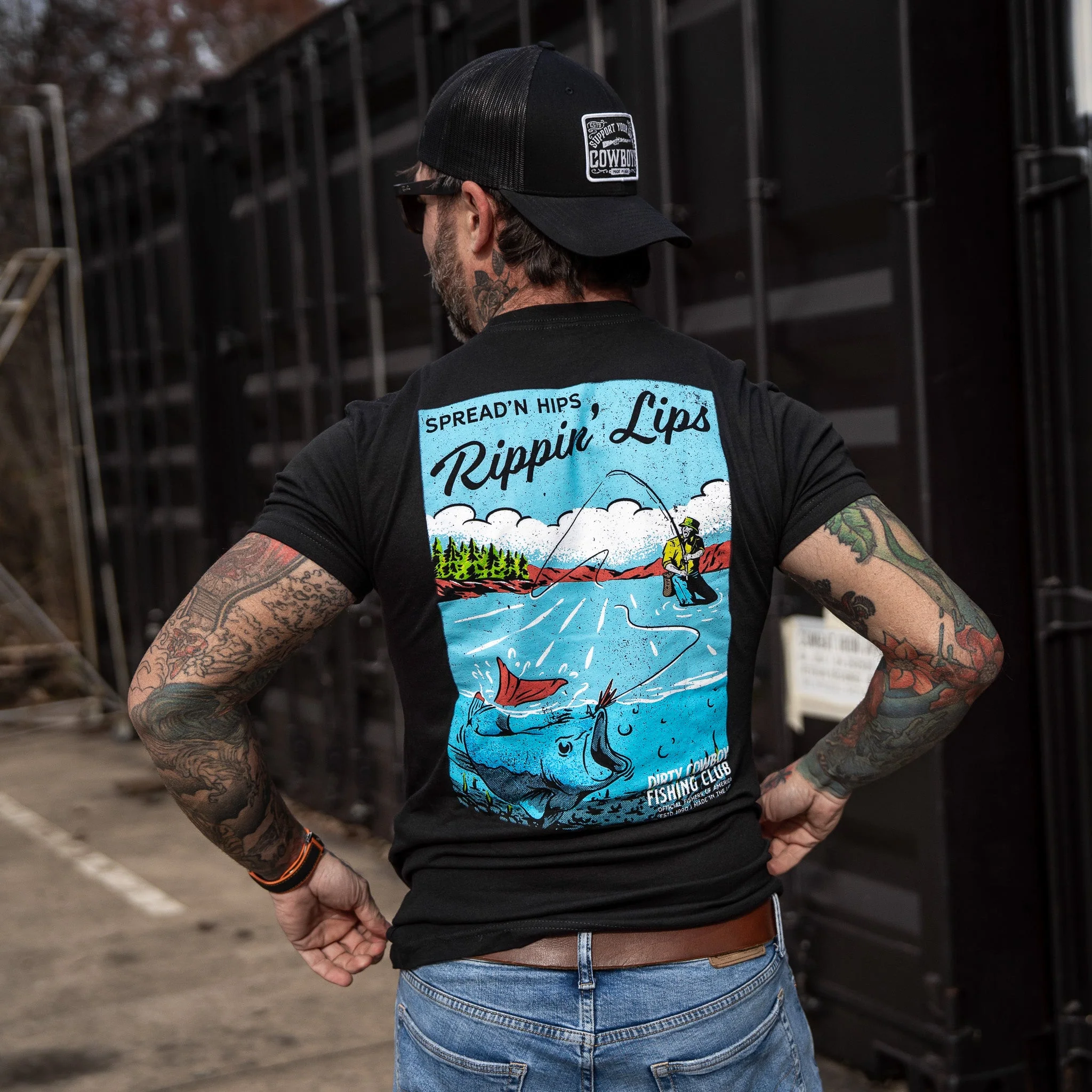 Spreadin' Hips & Rippin' Lips Fishing Club Men's T-Shirt - Image 4