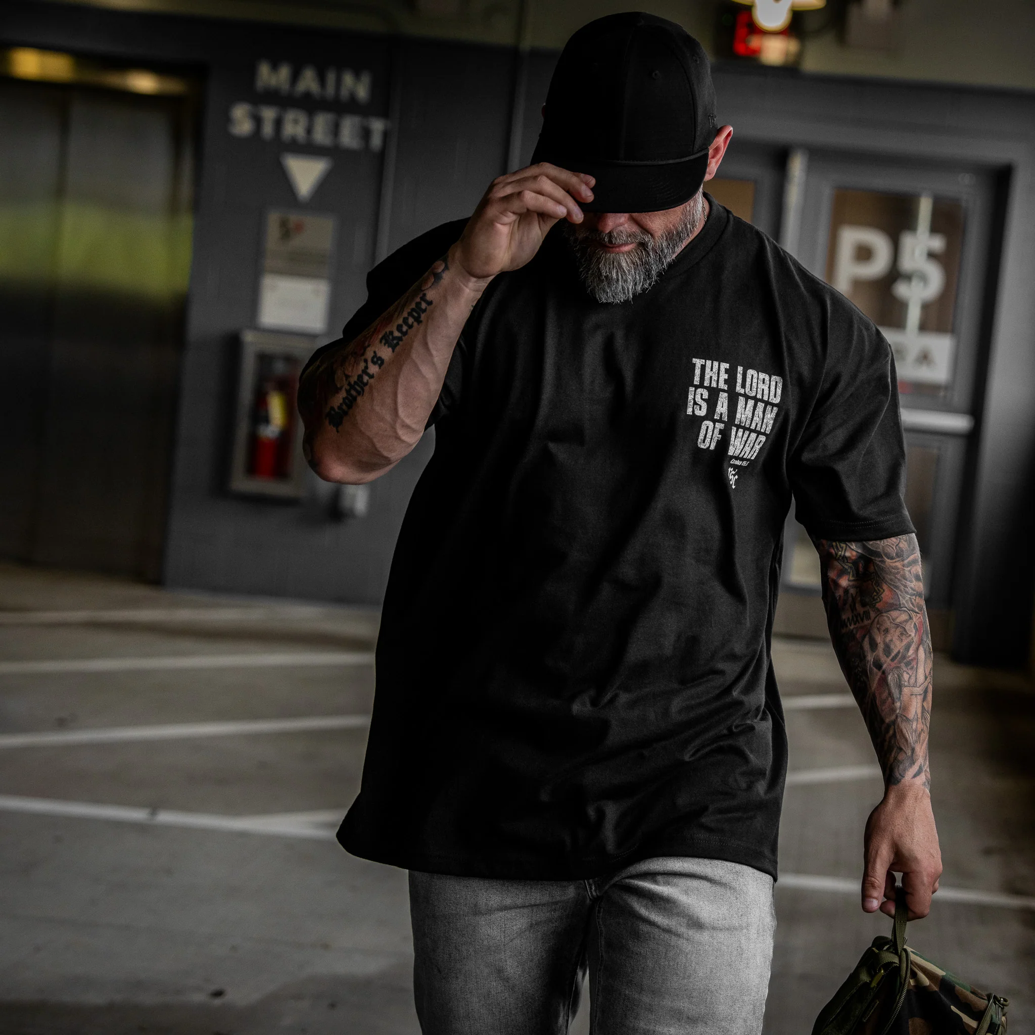 The Lord Is A Man Of War Heavyweight Men's T-Shirt - Image 6