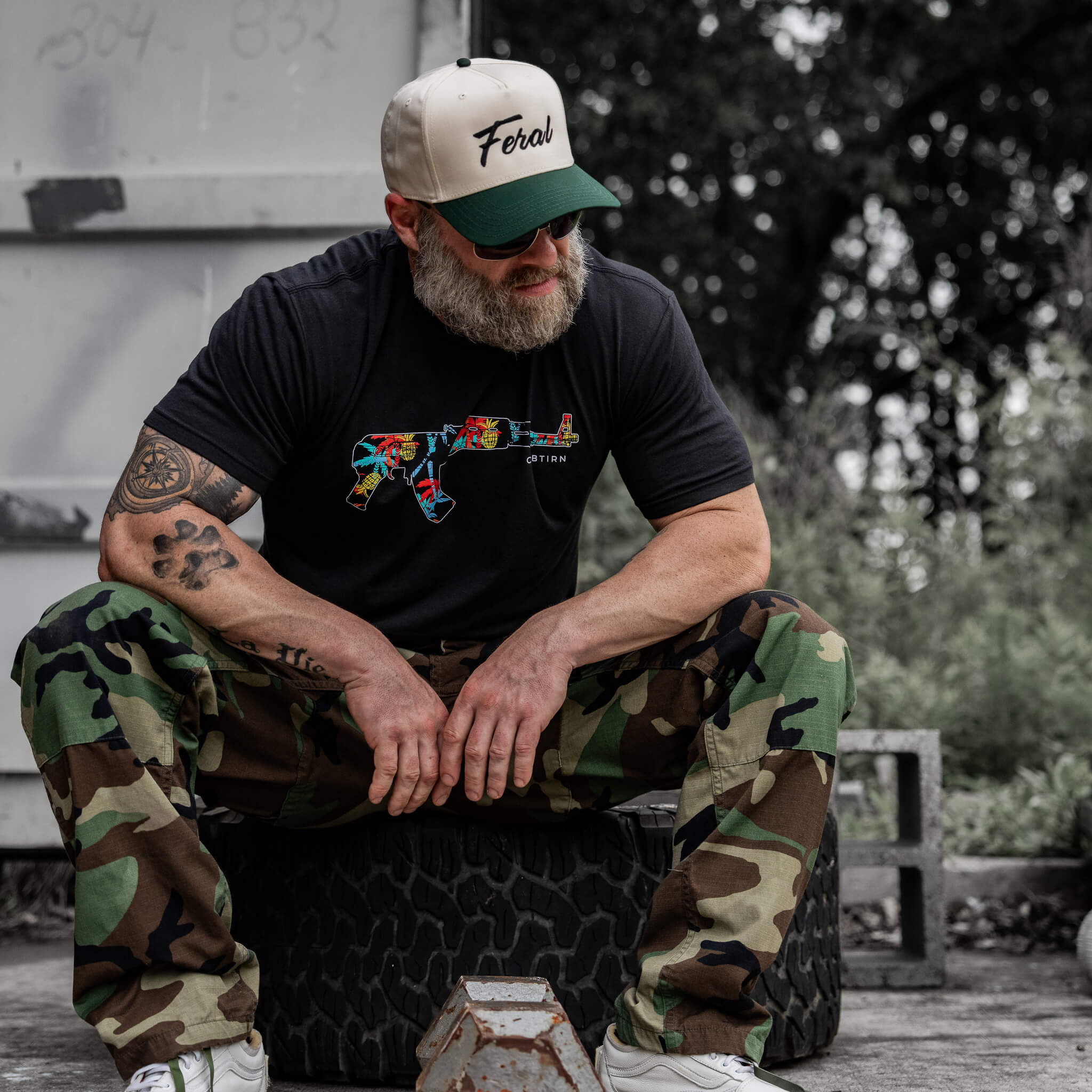 Tropical AK Men's T-Shirt - Image 8