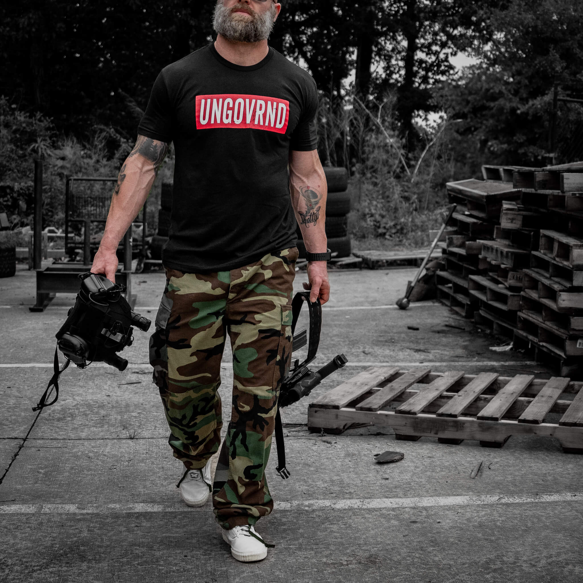 Ungovrnd Men's T-Shirt - Image 5