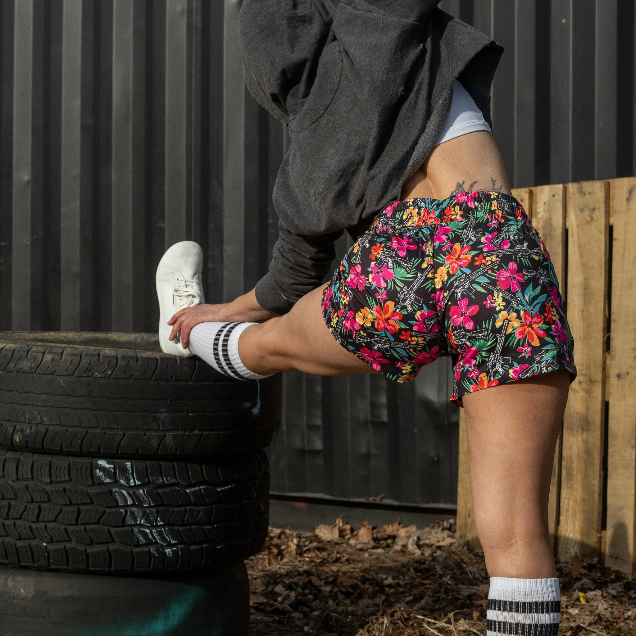 Women’s Studio Flex Training & Recovery Shorts | 4" - Image 16